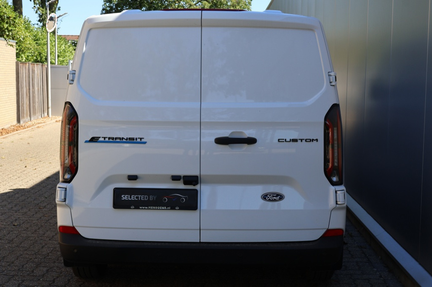 Foto van Ford E-transit Custom