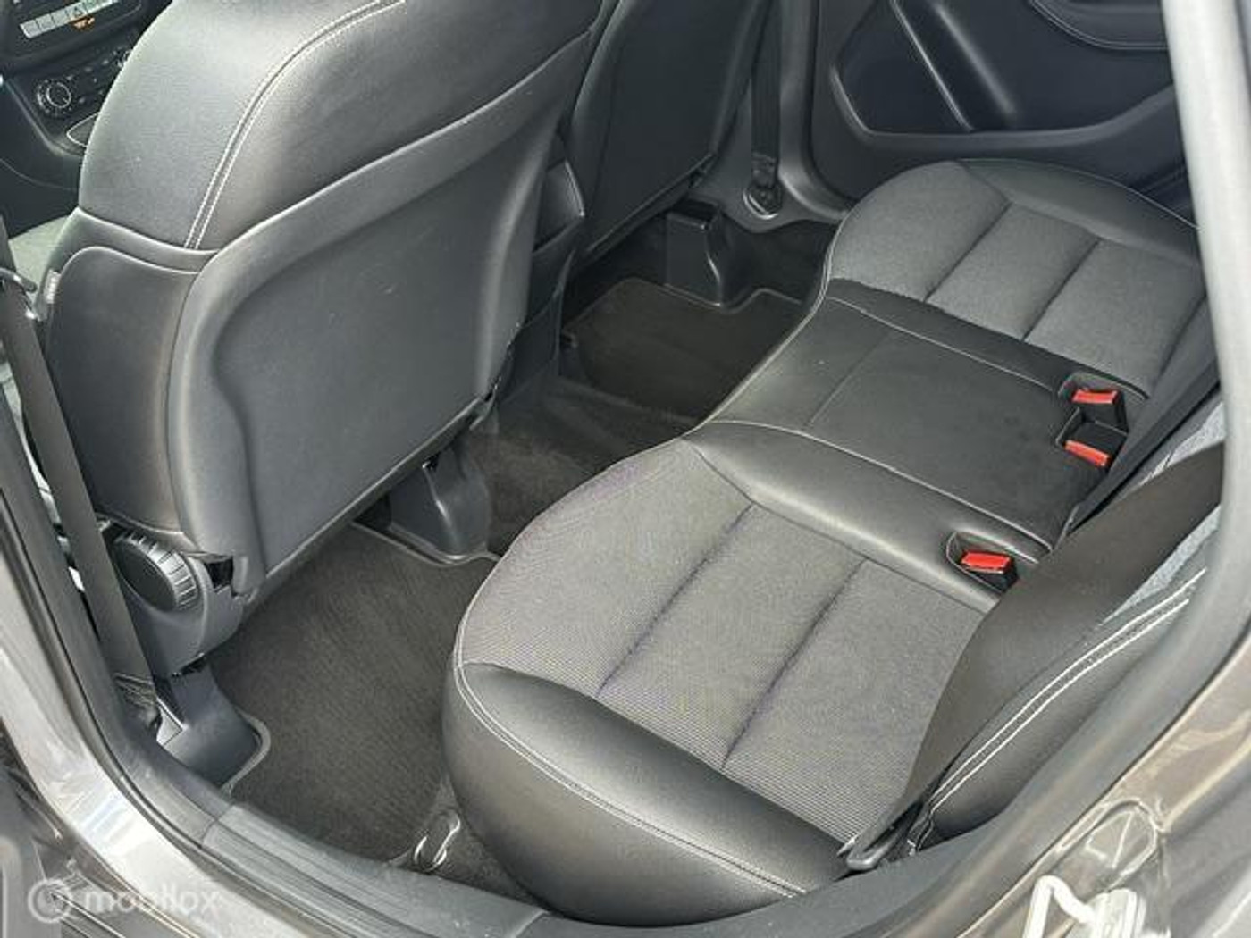 Foto van Mercedes-Benz B 200