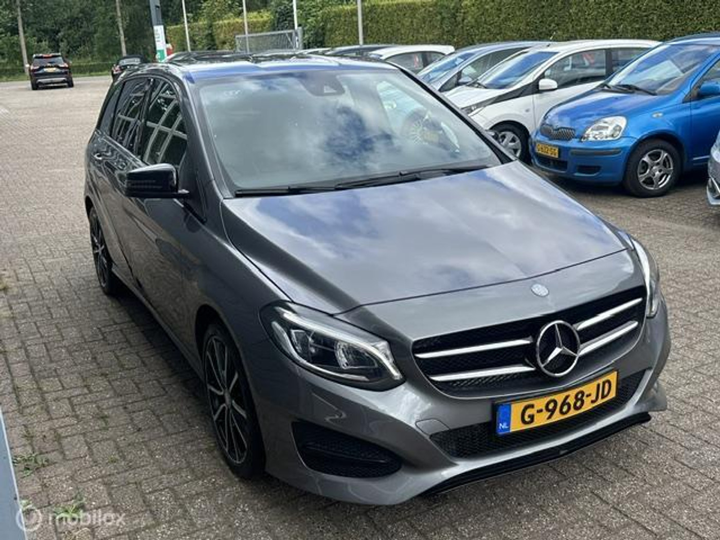 Foto van Mercedes-Benz B 200