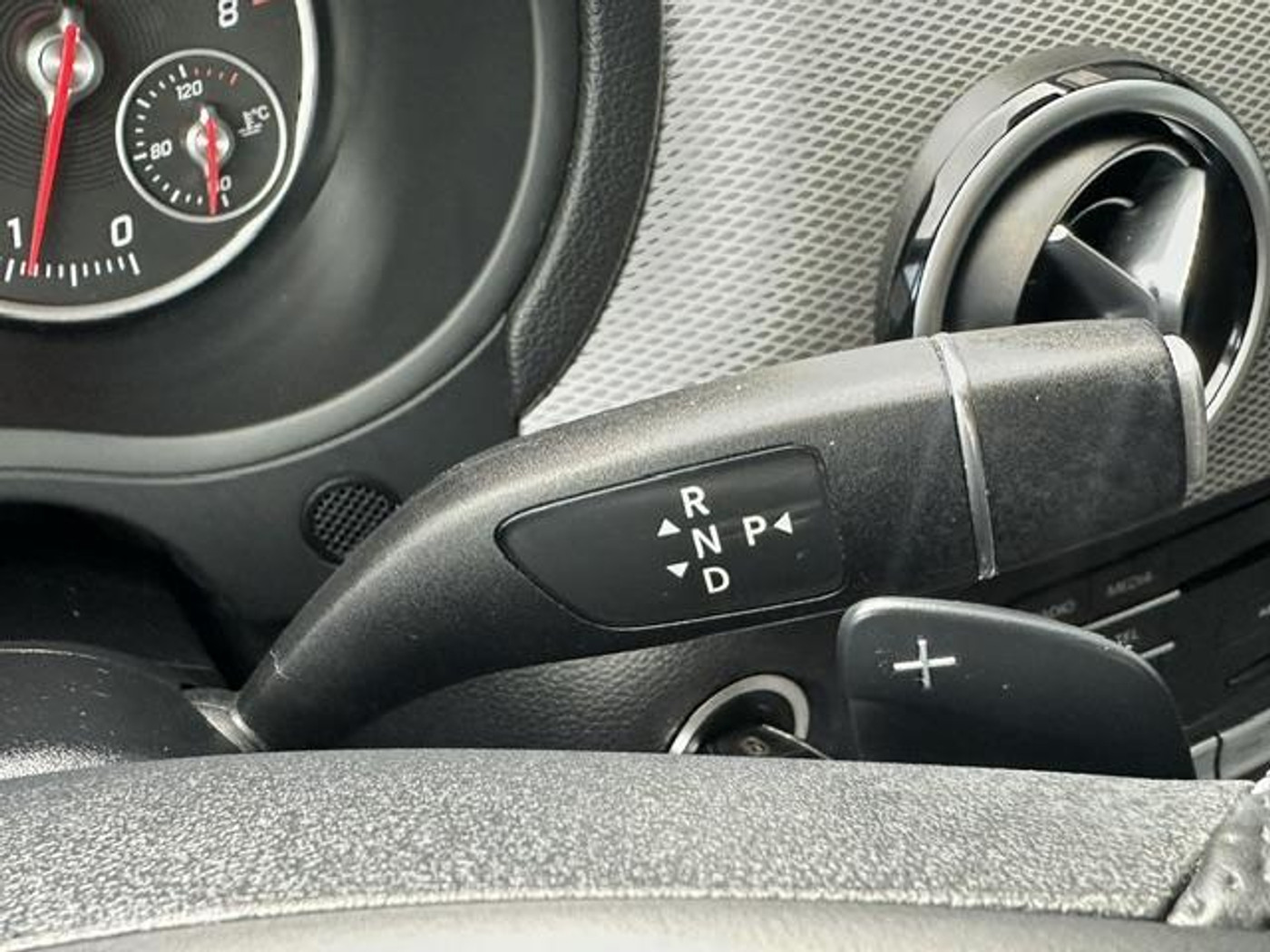 Foto van Mercedes-Benz B 200