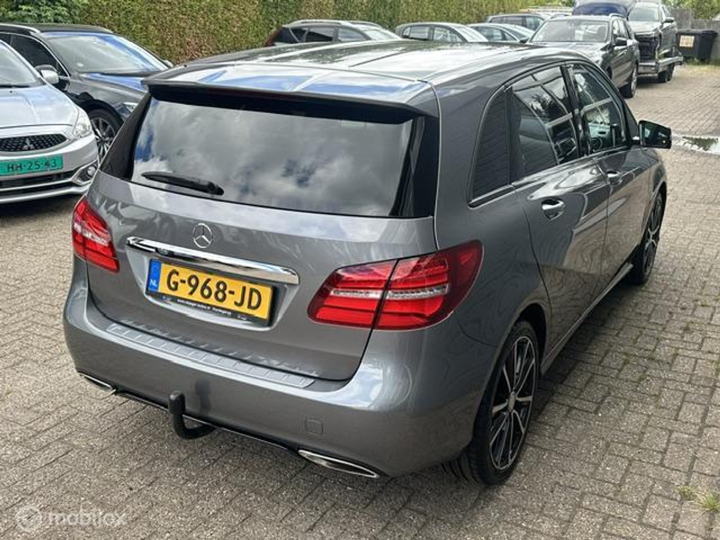 Foto van Mercedes-Benz B 200
