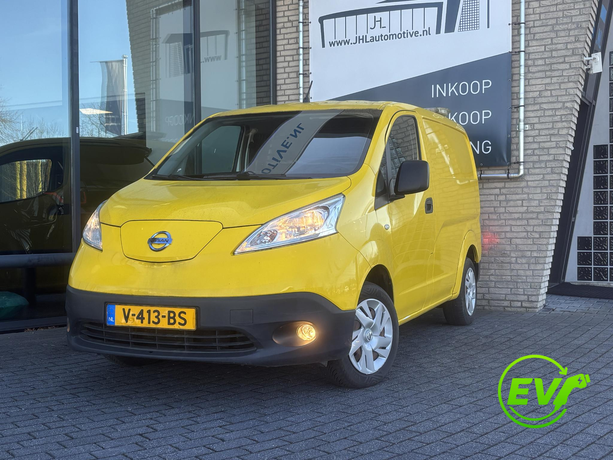 Nissan Nissan E-nv200 Visia*24kWh*A/C*CLIMA*CRUISE*SCHUIFDEUR* 2016 - voorkant
