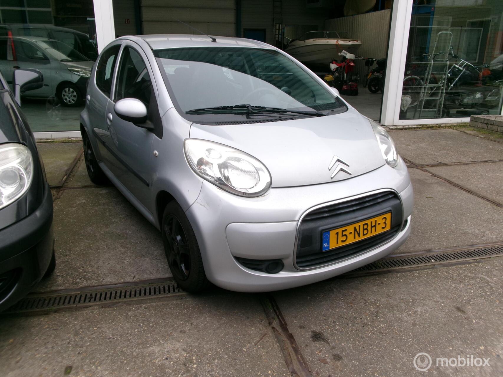 Citroen C1 1.0-12V Ambiance Airco . 2010 - voorkant
