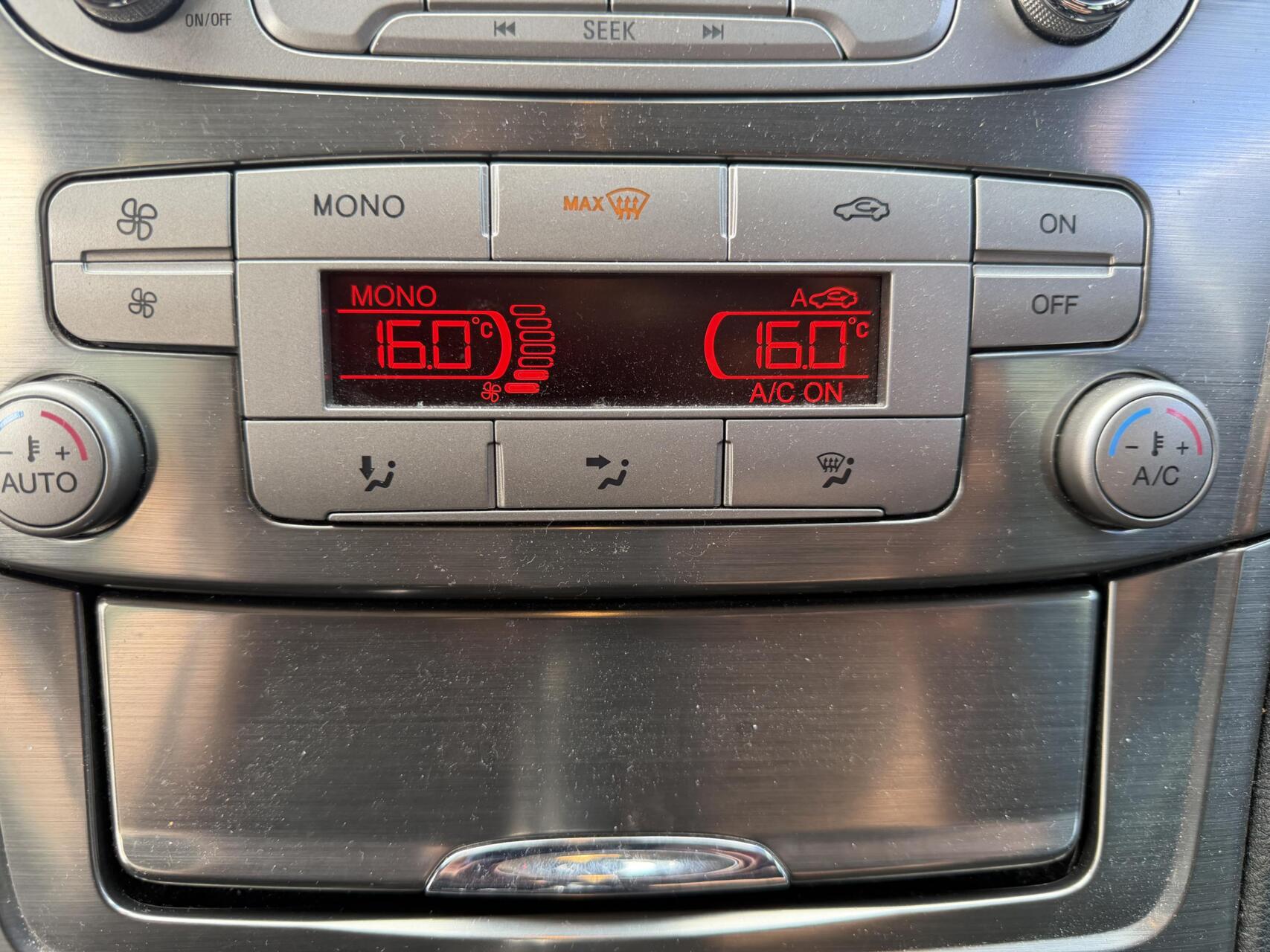 Foto van Ford Mondeo