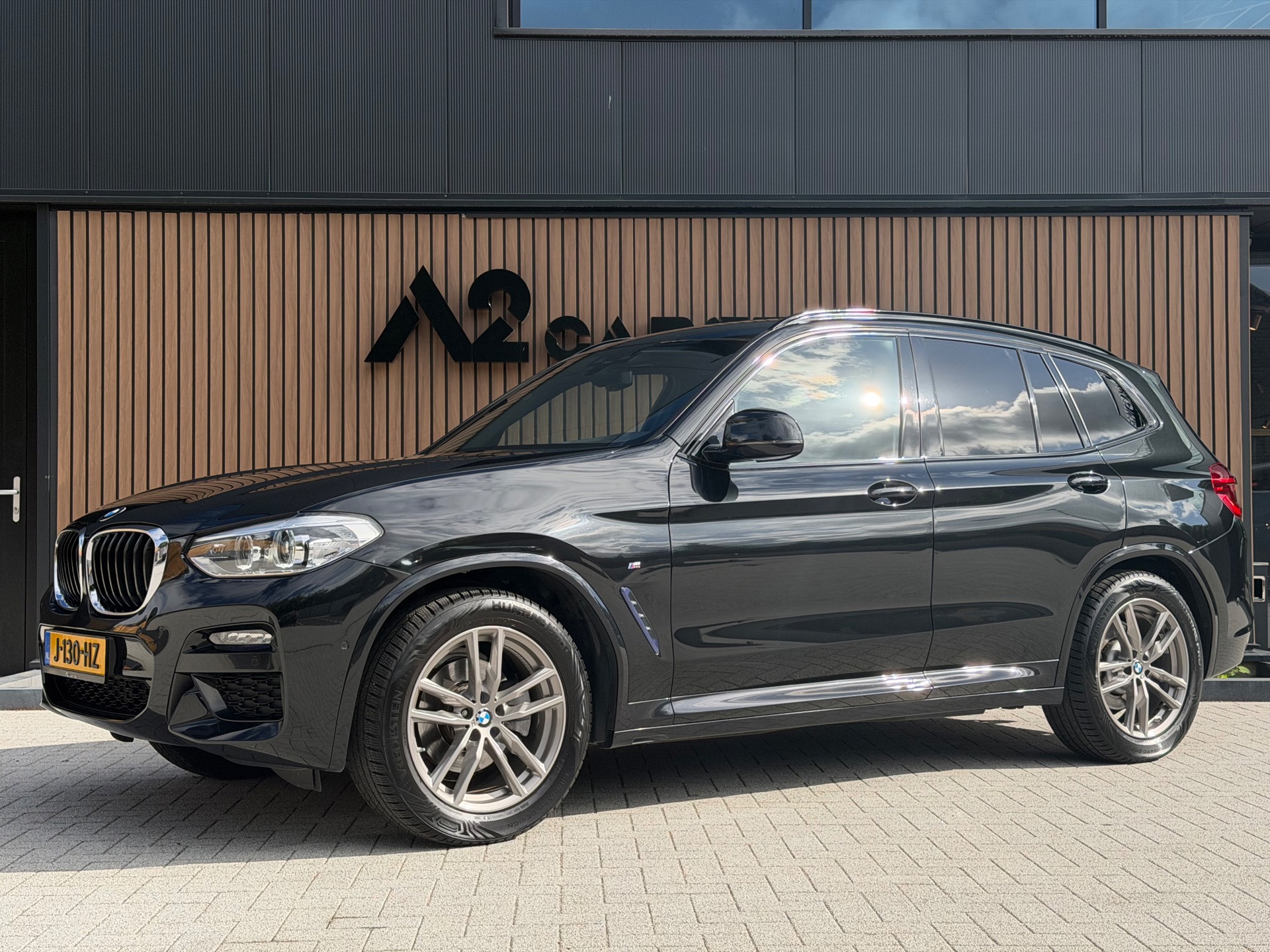 Foto van BMW X3 Xdrive20i