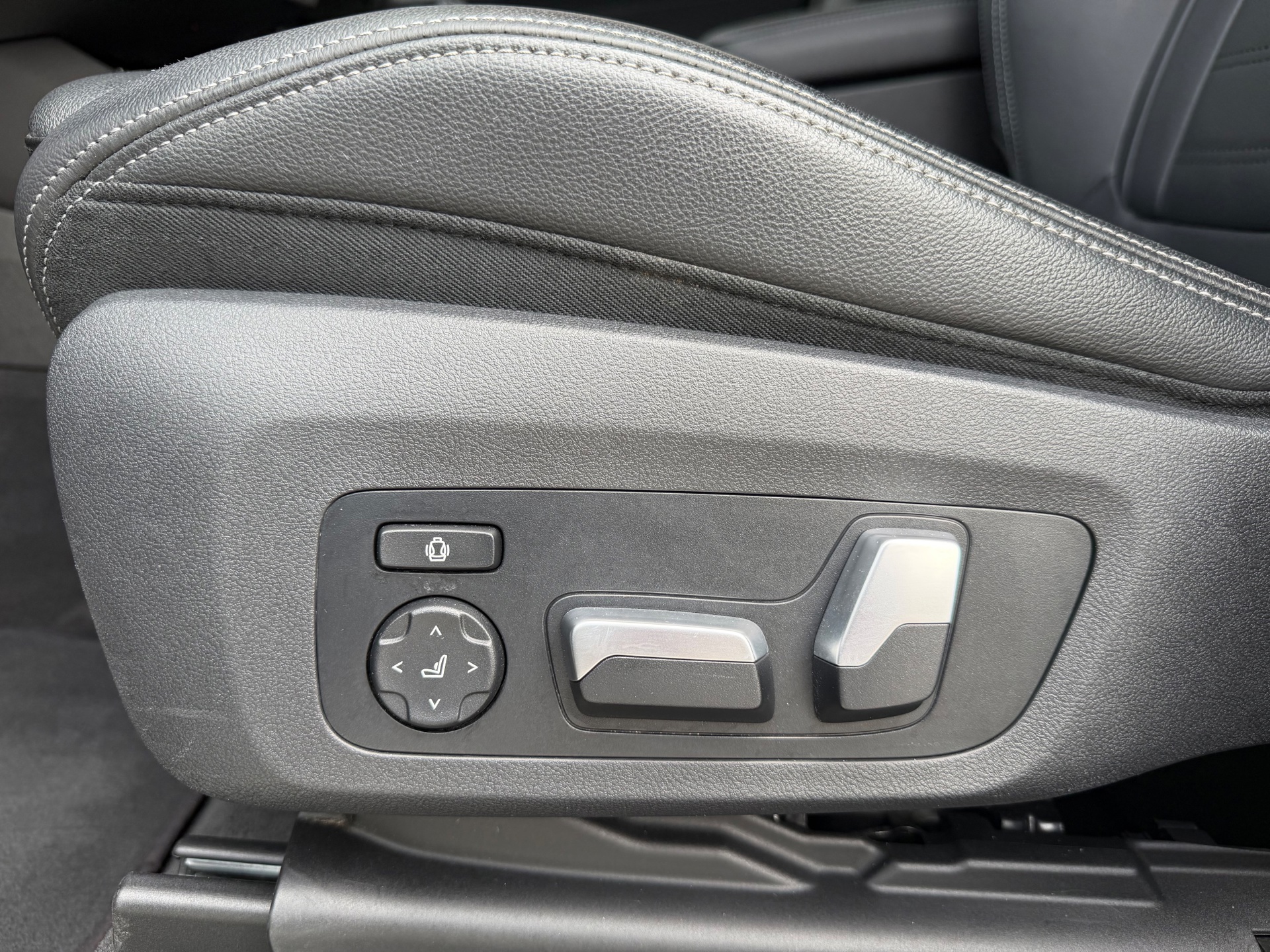 Foto van BMW X3 Xdrive20i