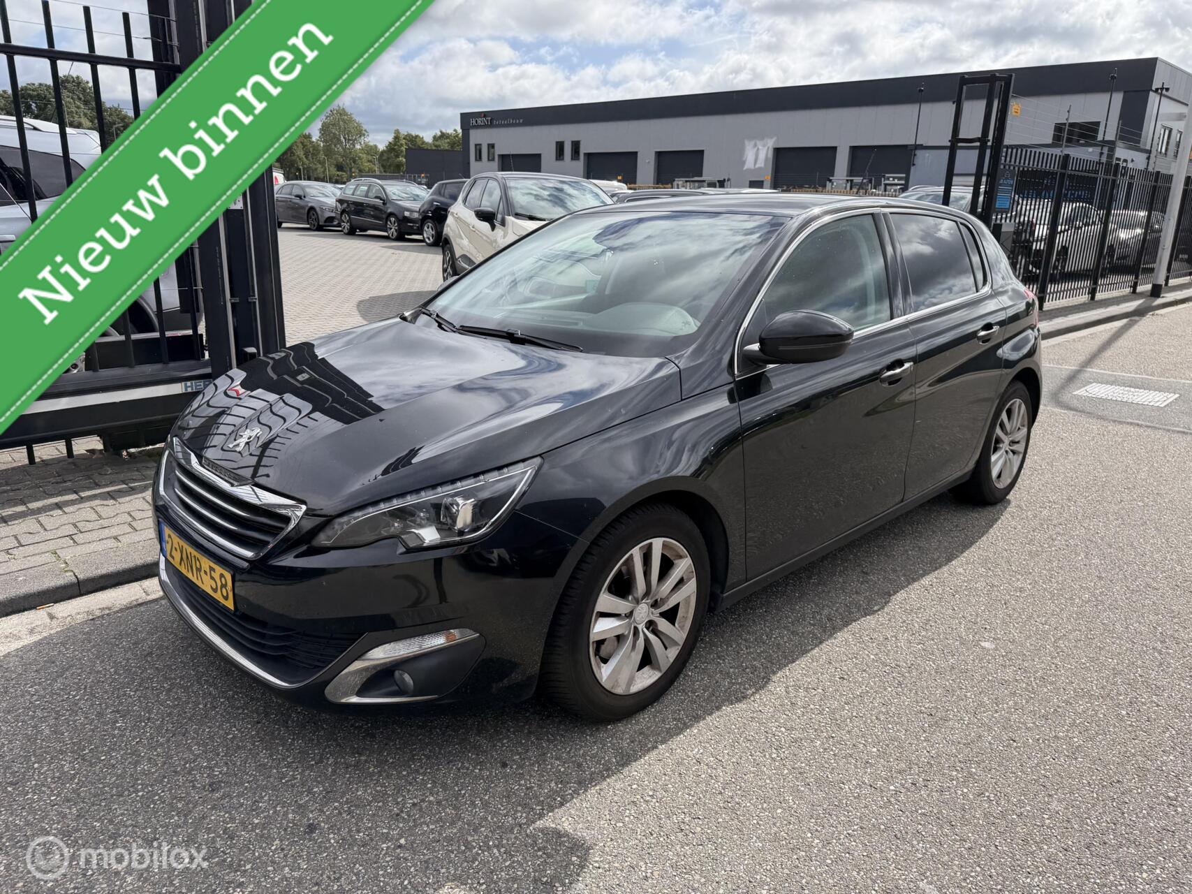 Peugeot 308 1.6 THP Allure 2014 - voorkant