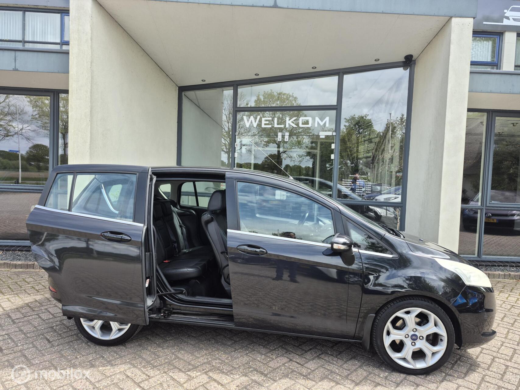 Foto van Ford B-max