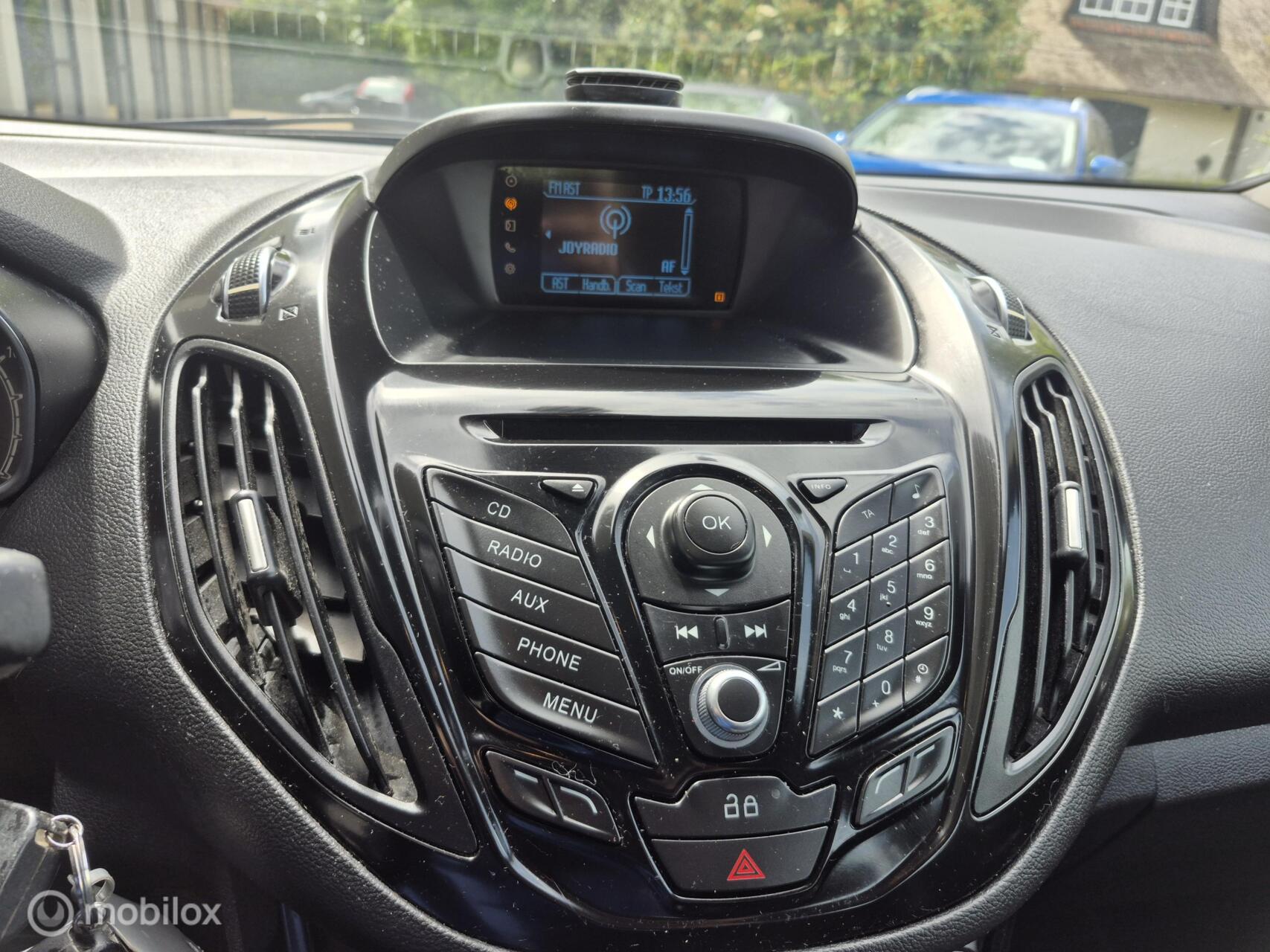 Foto van Ford B-max
