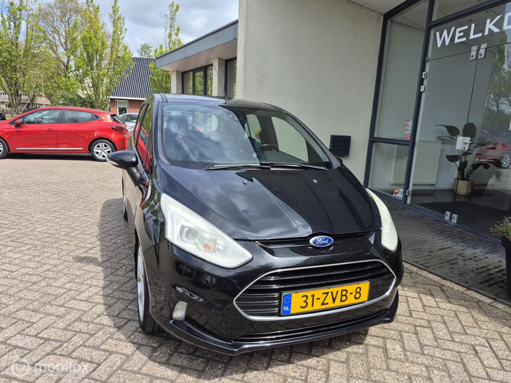 Foto van Ford B-max