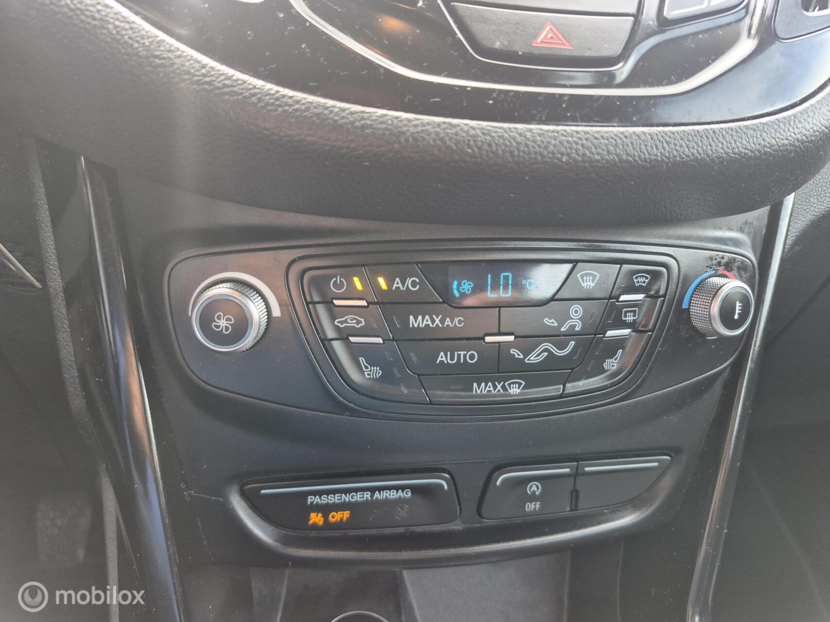 Foto van Ford B-max