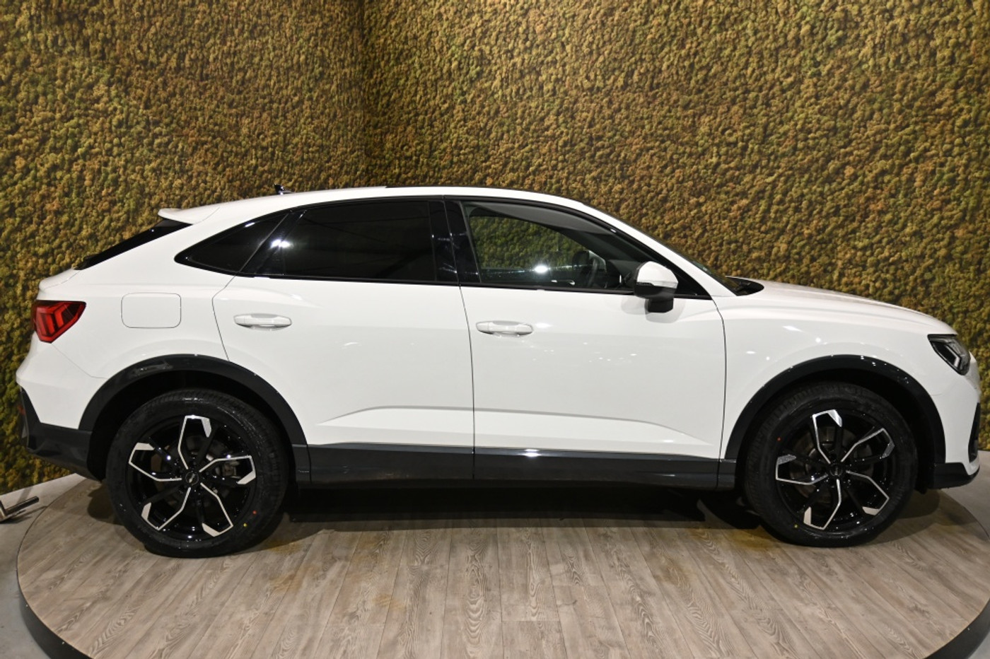 Foto van Audi Q3 Sportback E-tron