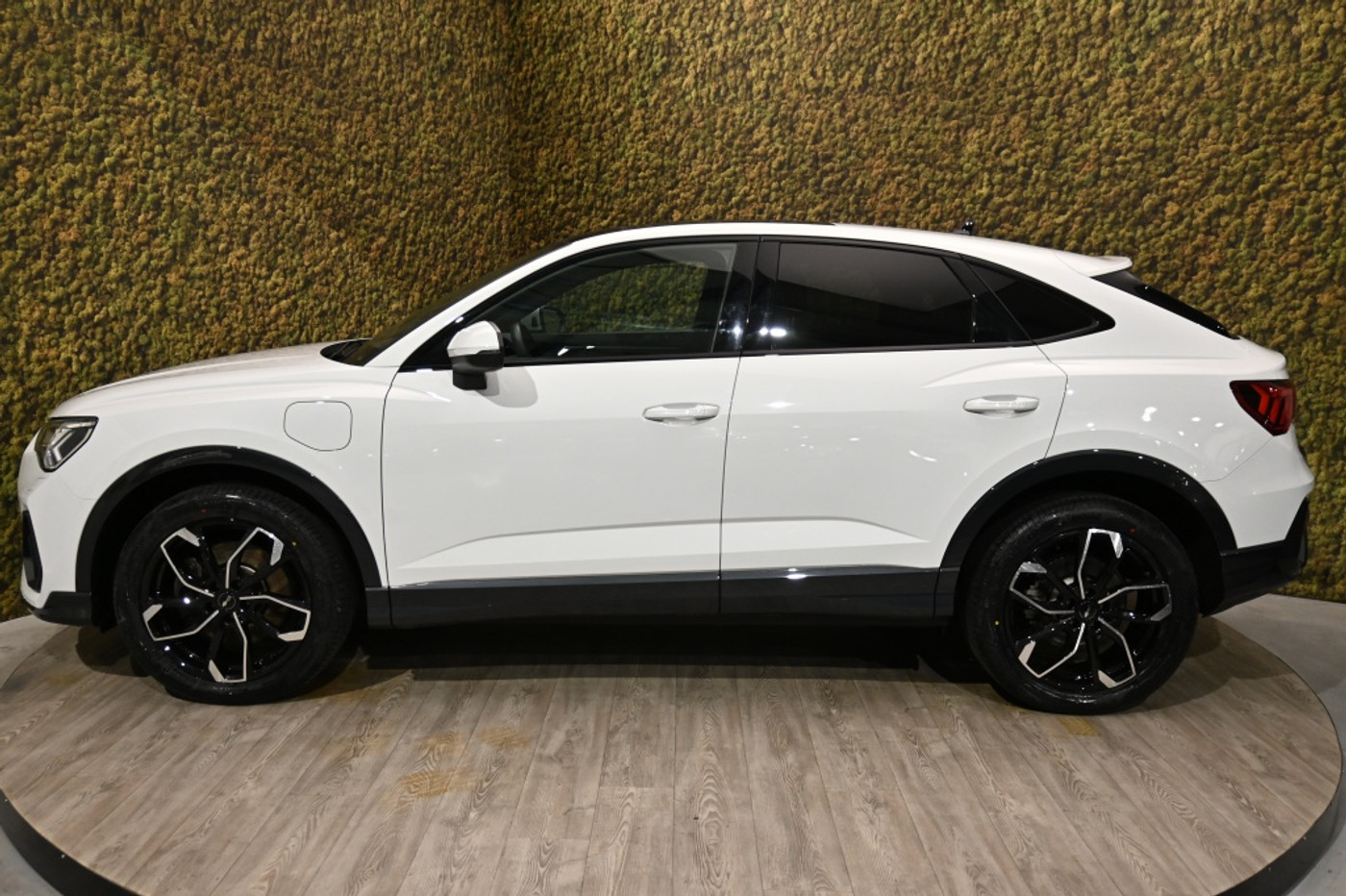Foto van Audi Q3 Sportback E-tron
