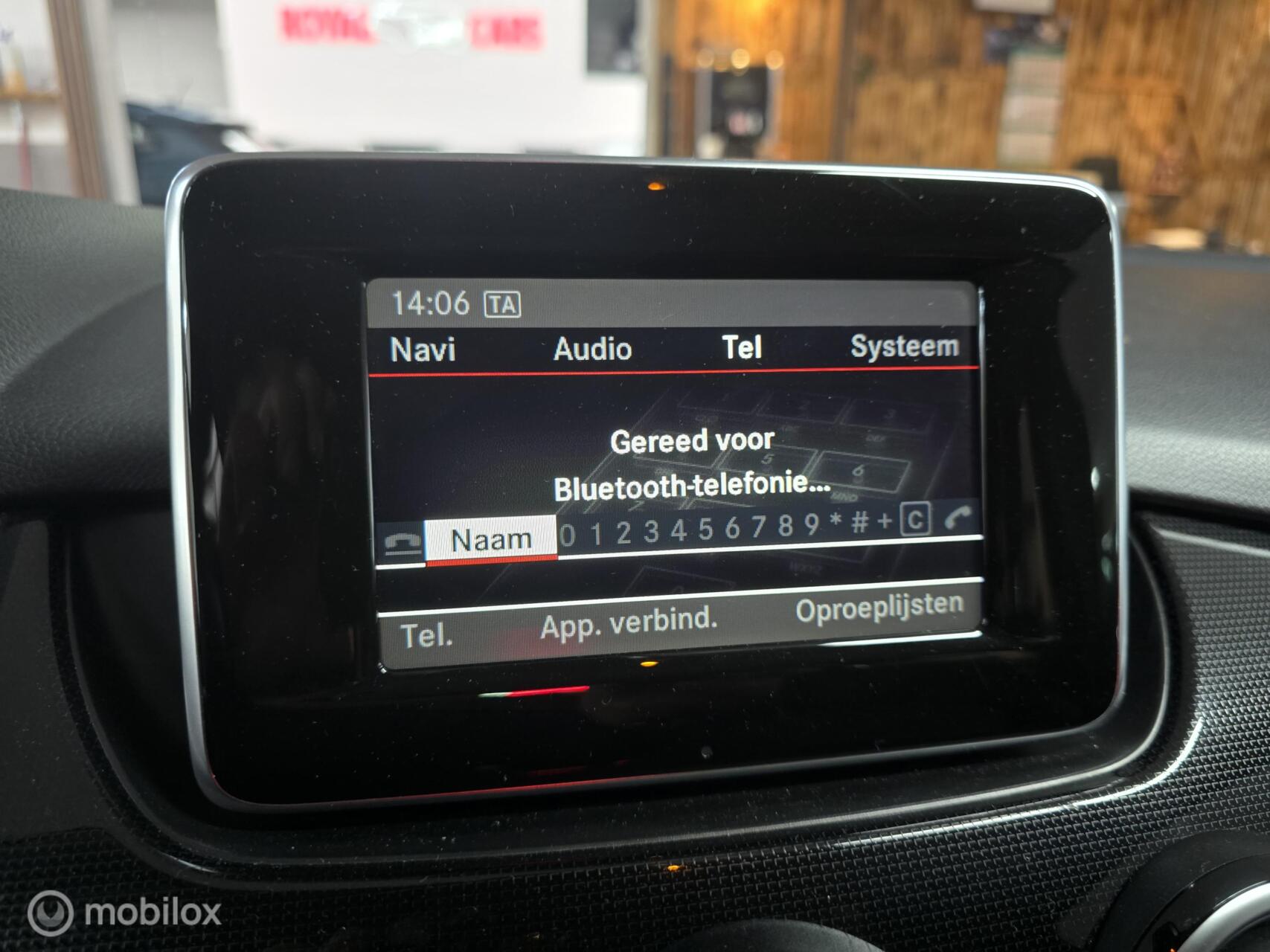 Foto van Mercedes-Benz B 180
