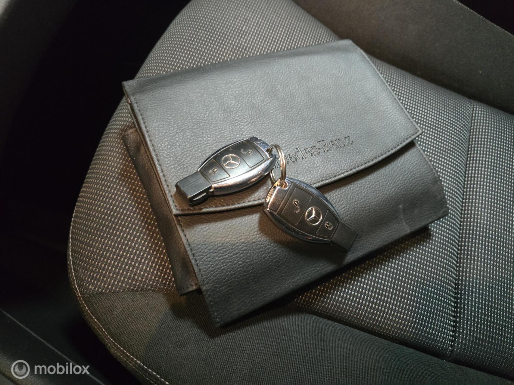 Foto van Mercedes-Benz B 180
