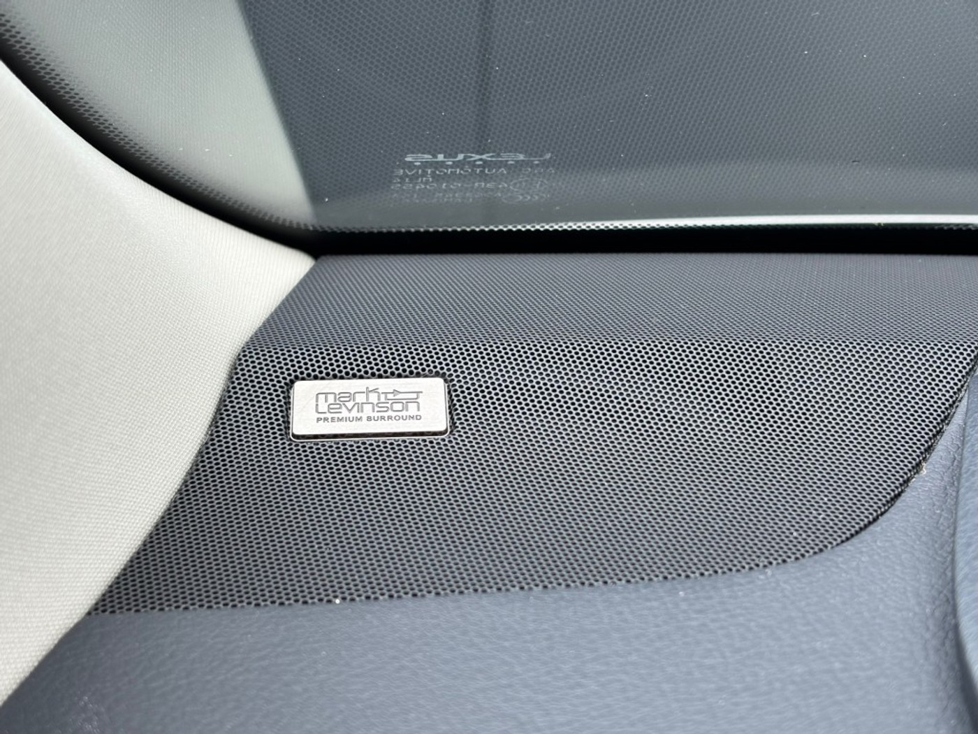 Foto van Lexus Lexus Nx300h