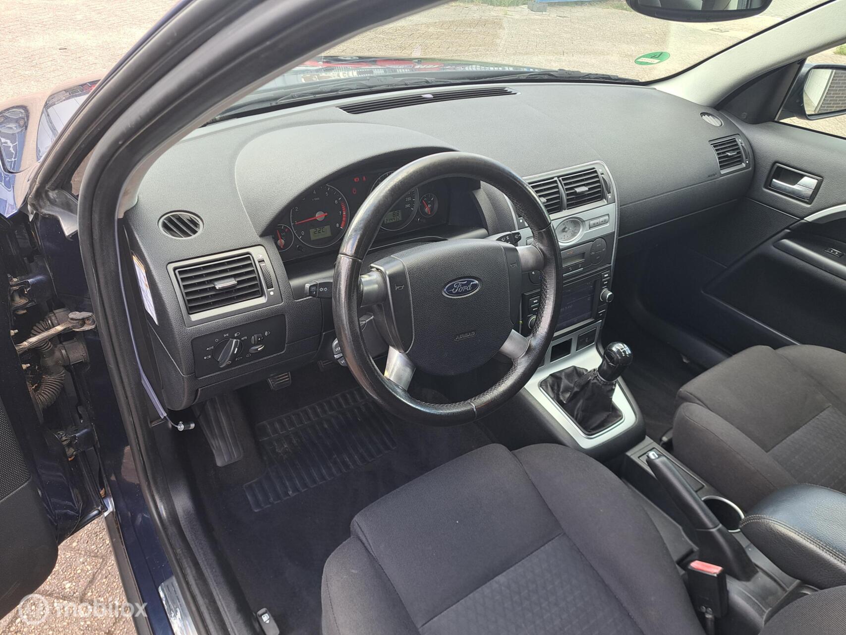 Foto van Ford Mondeo
