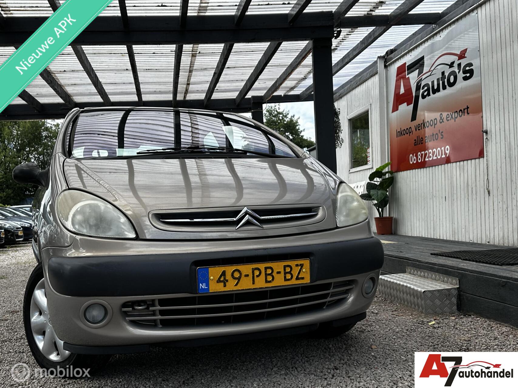 Citroen Xsara Picasso 1.8i-16V Nieuwe APK 2004 - voorkant
