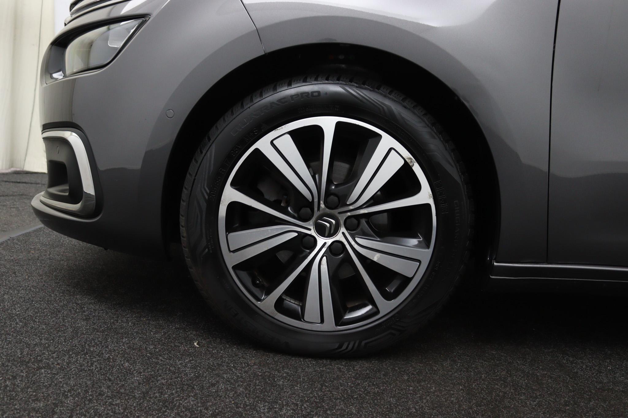 Foto van Citroen Grand C4 Spacetourer