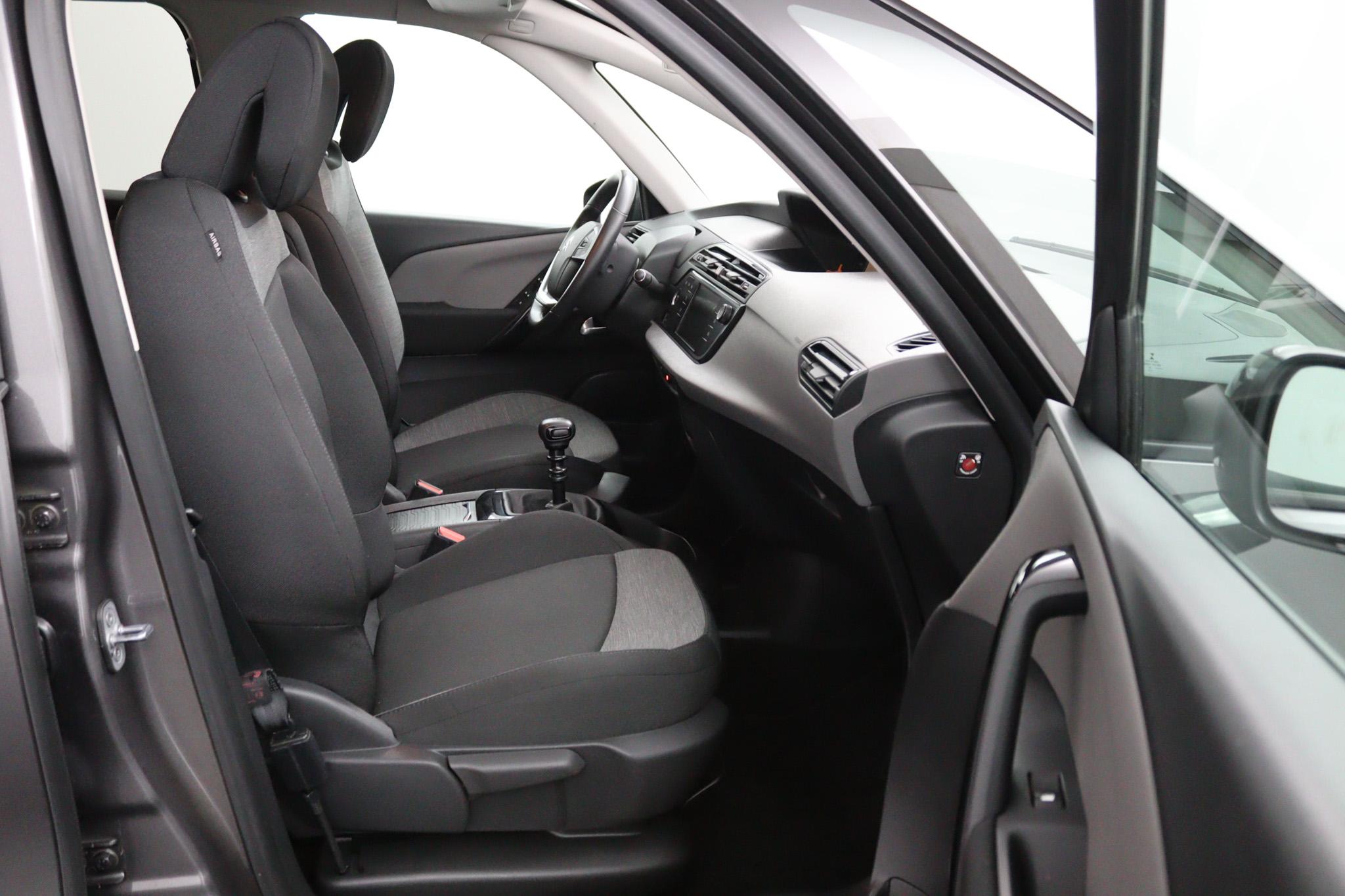 Foto van Citroen Grand C4 Spacetourer