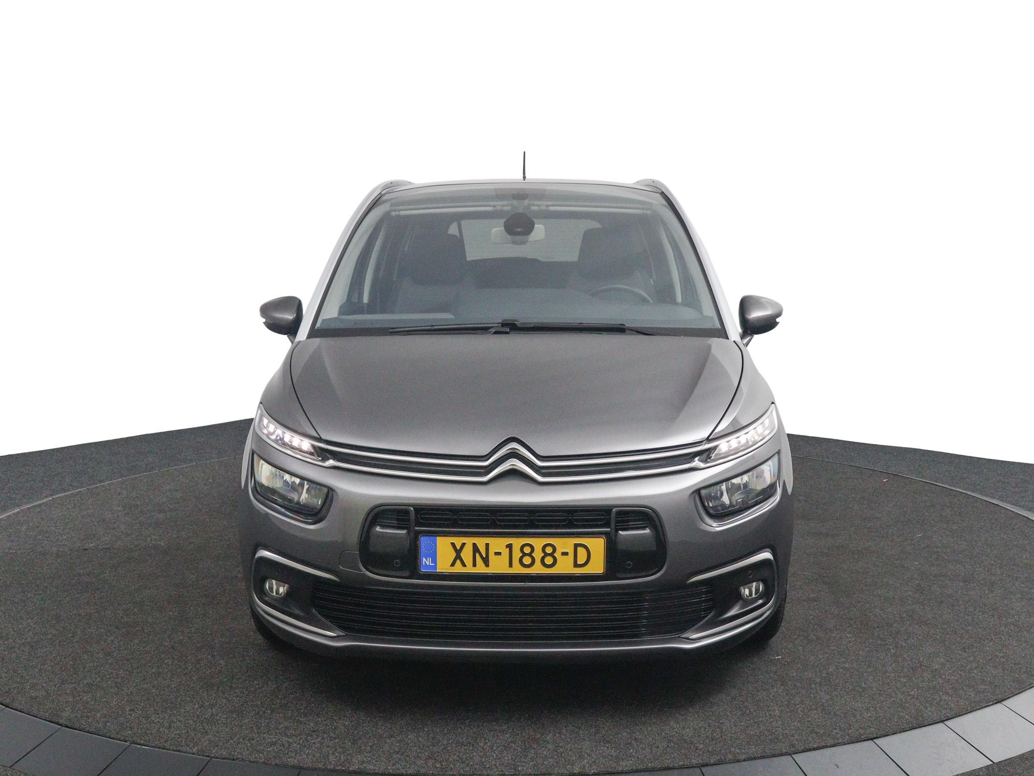 Foto van Citroen Grand C4 Spacetourer