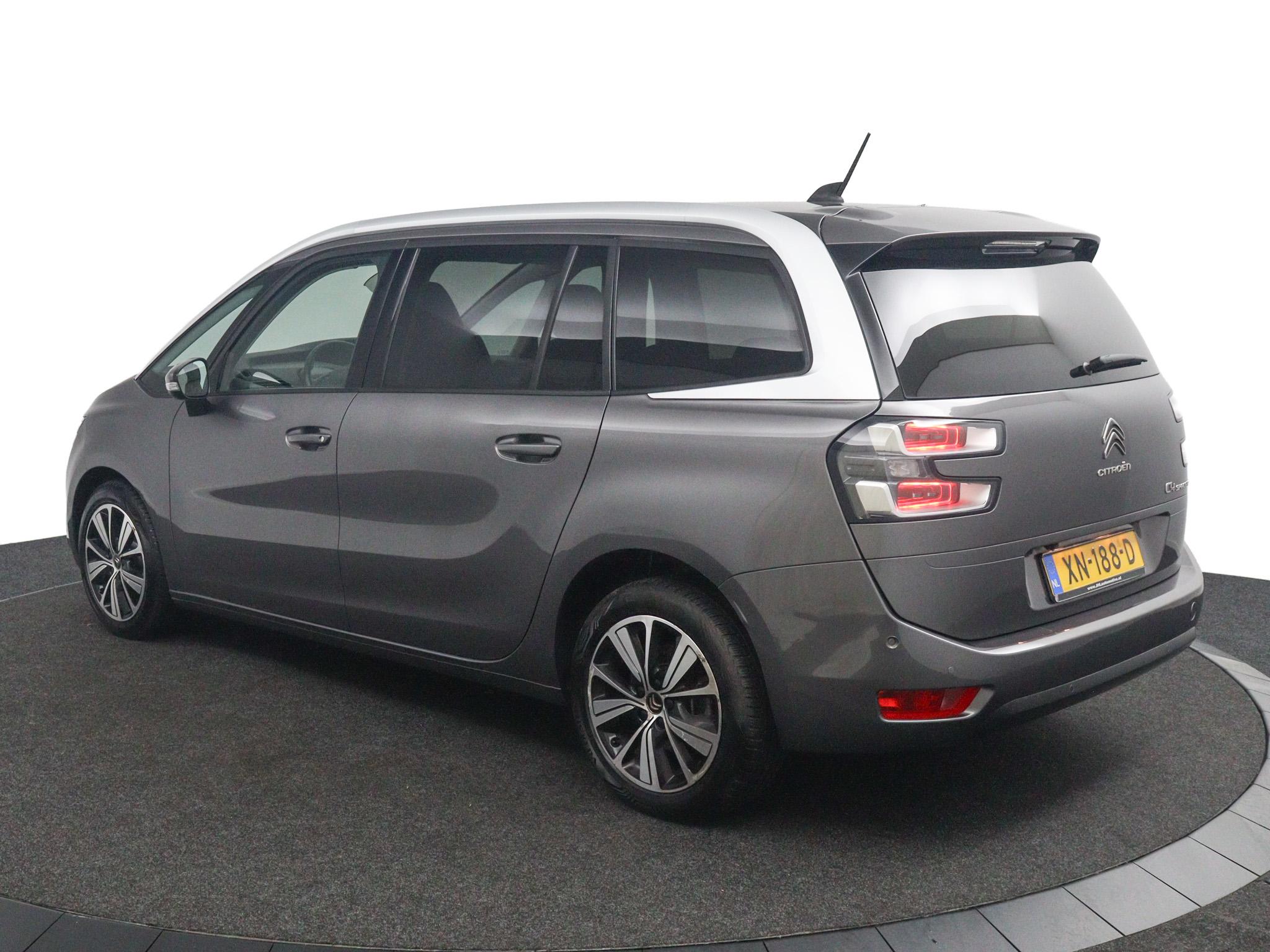 Foto van Citroen Grand C4 Spacetourer