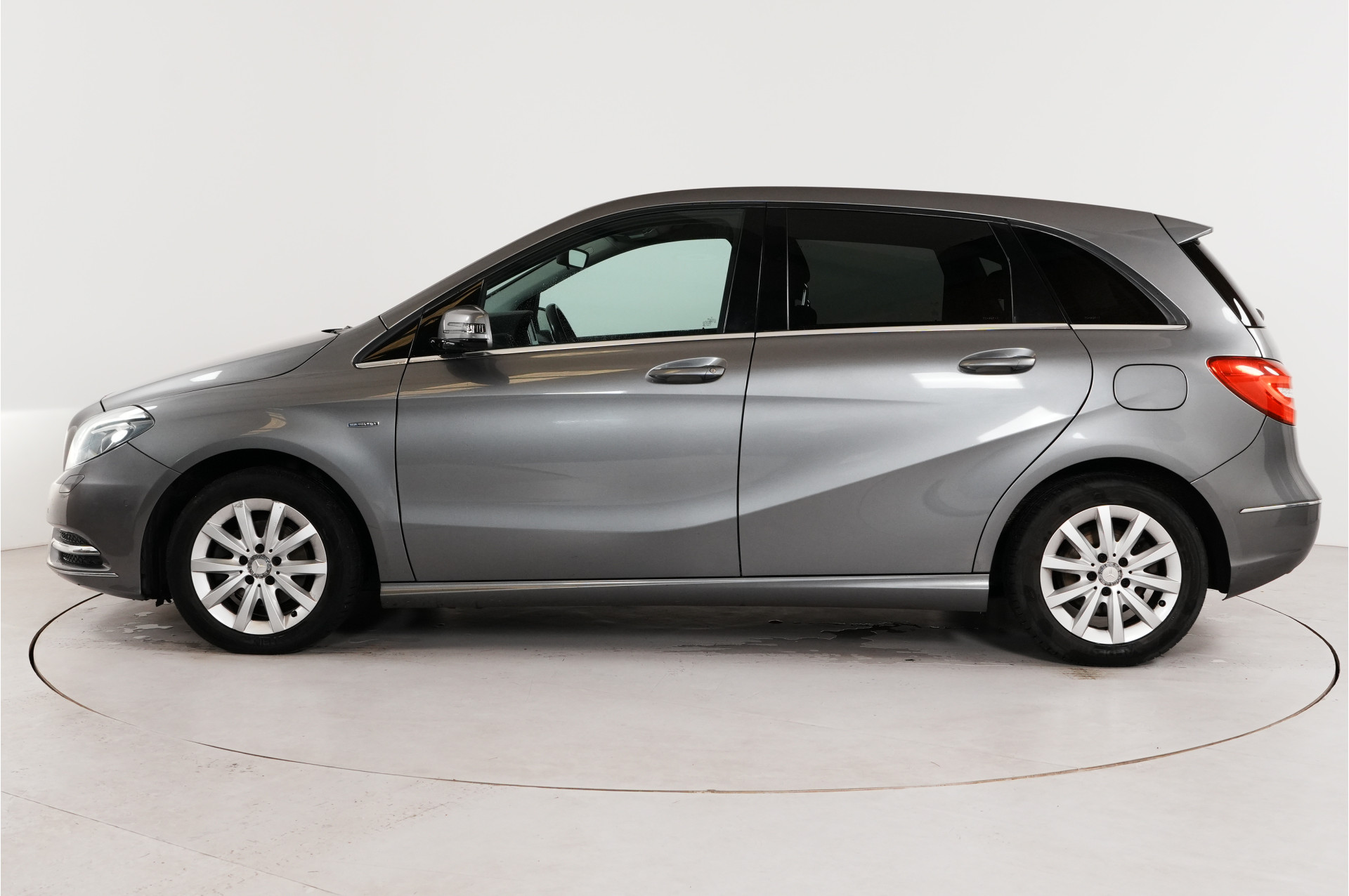 Foto van Mercedes-Benz B 180