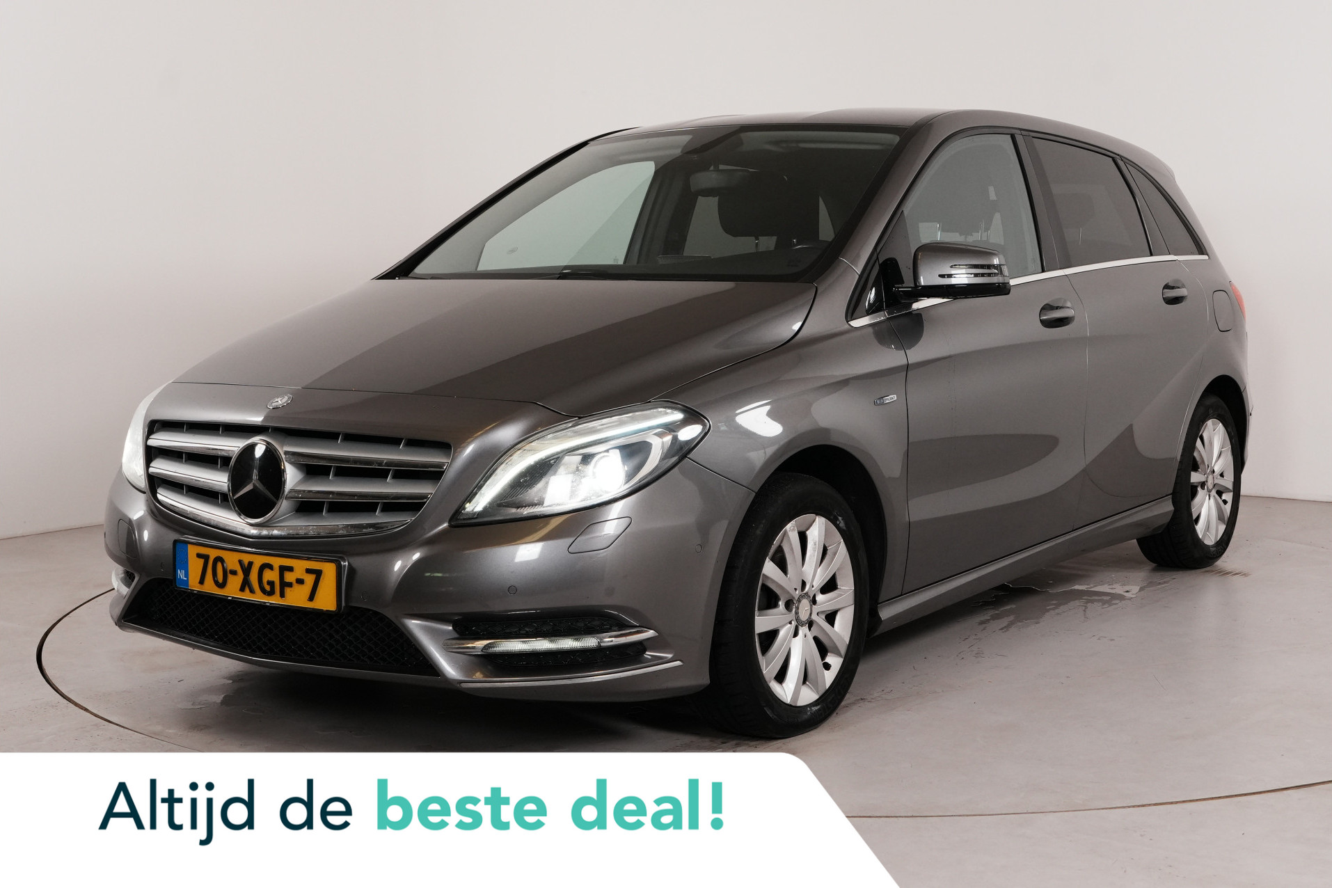 Mercedes-Benz B 180 180 Ambition 2012 - voorkant