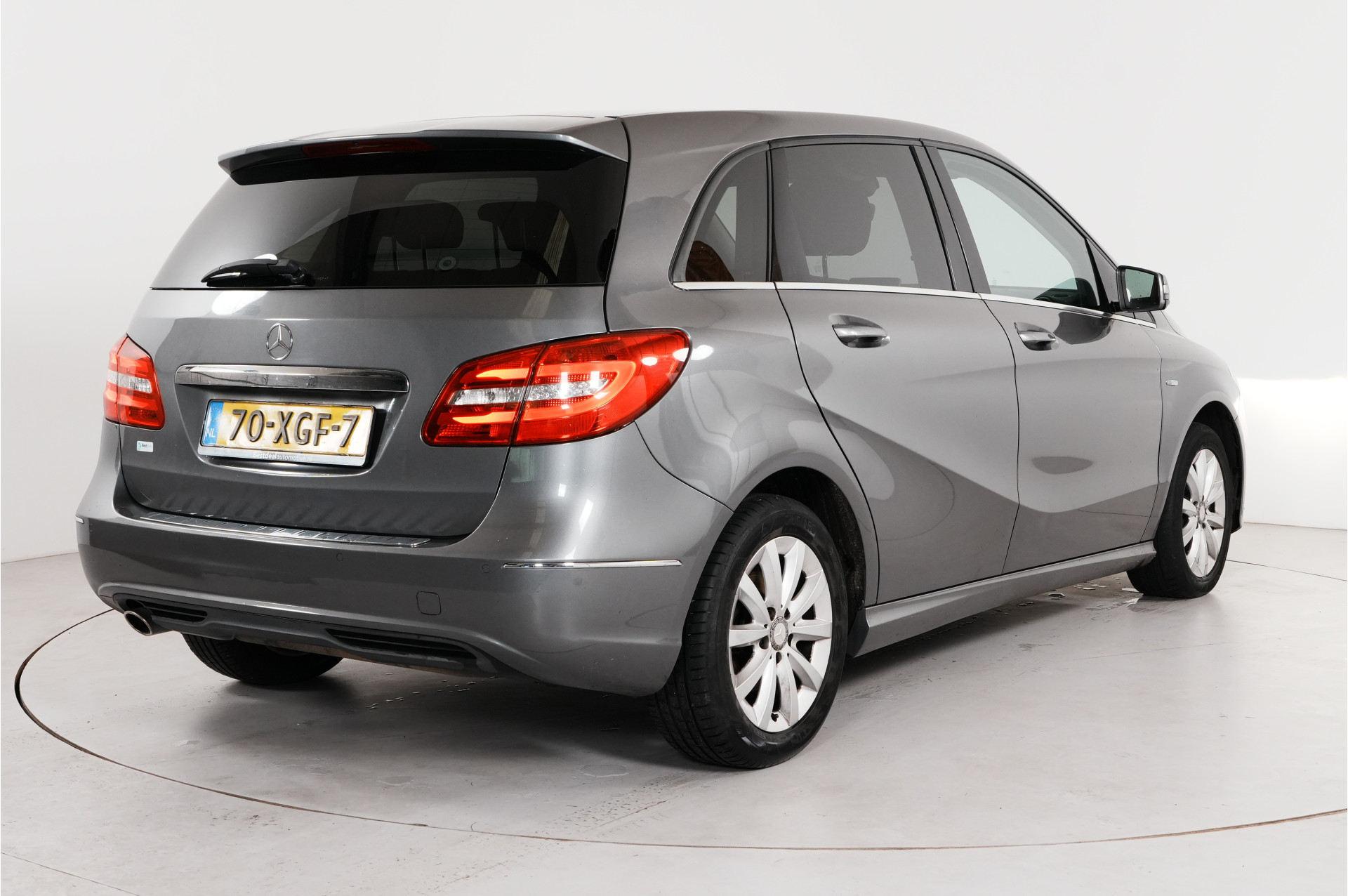 Foto van Mercedes-Benz B 180