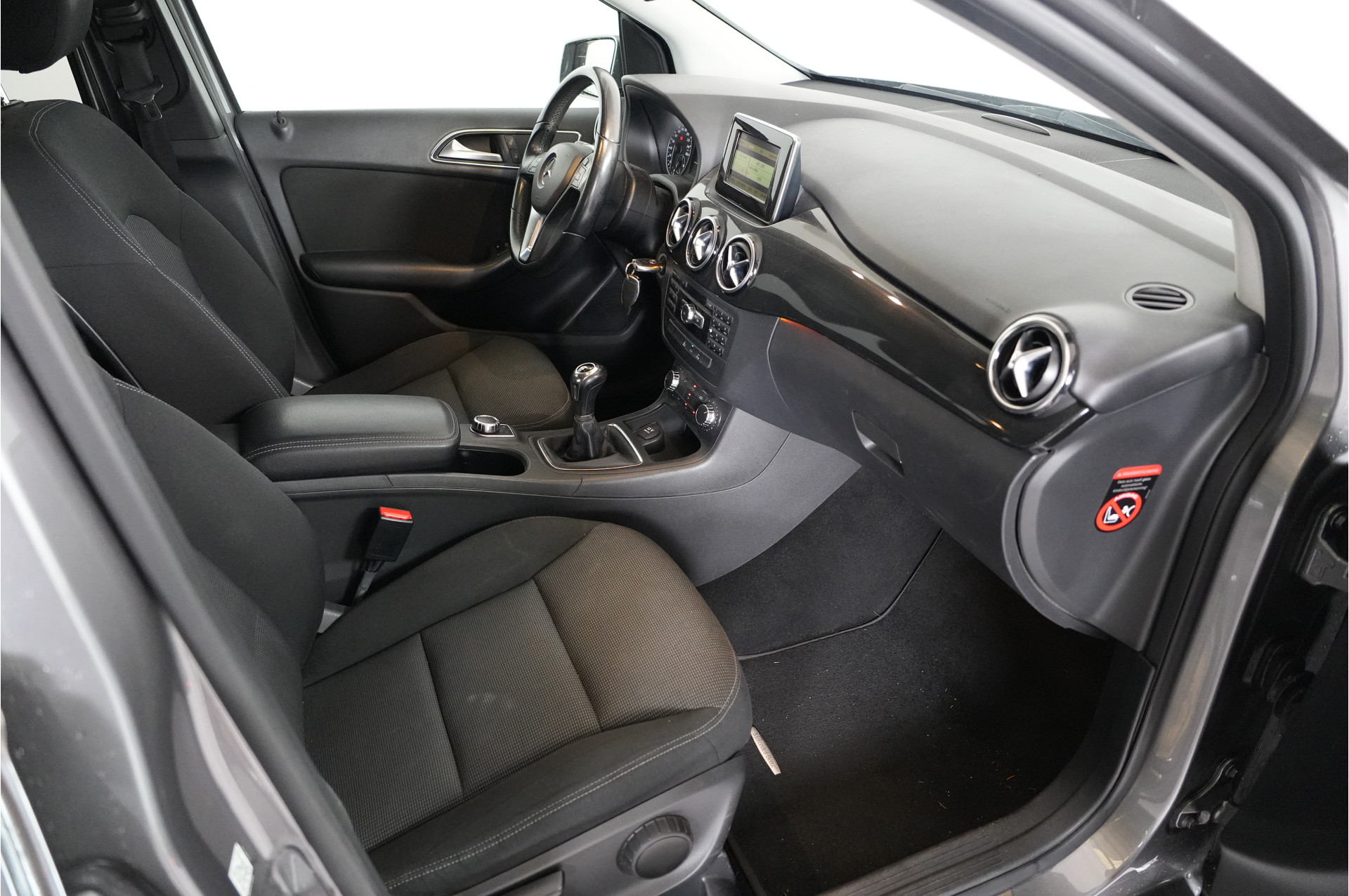 Foto van Mercedes-Benz B 180