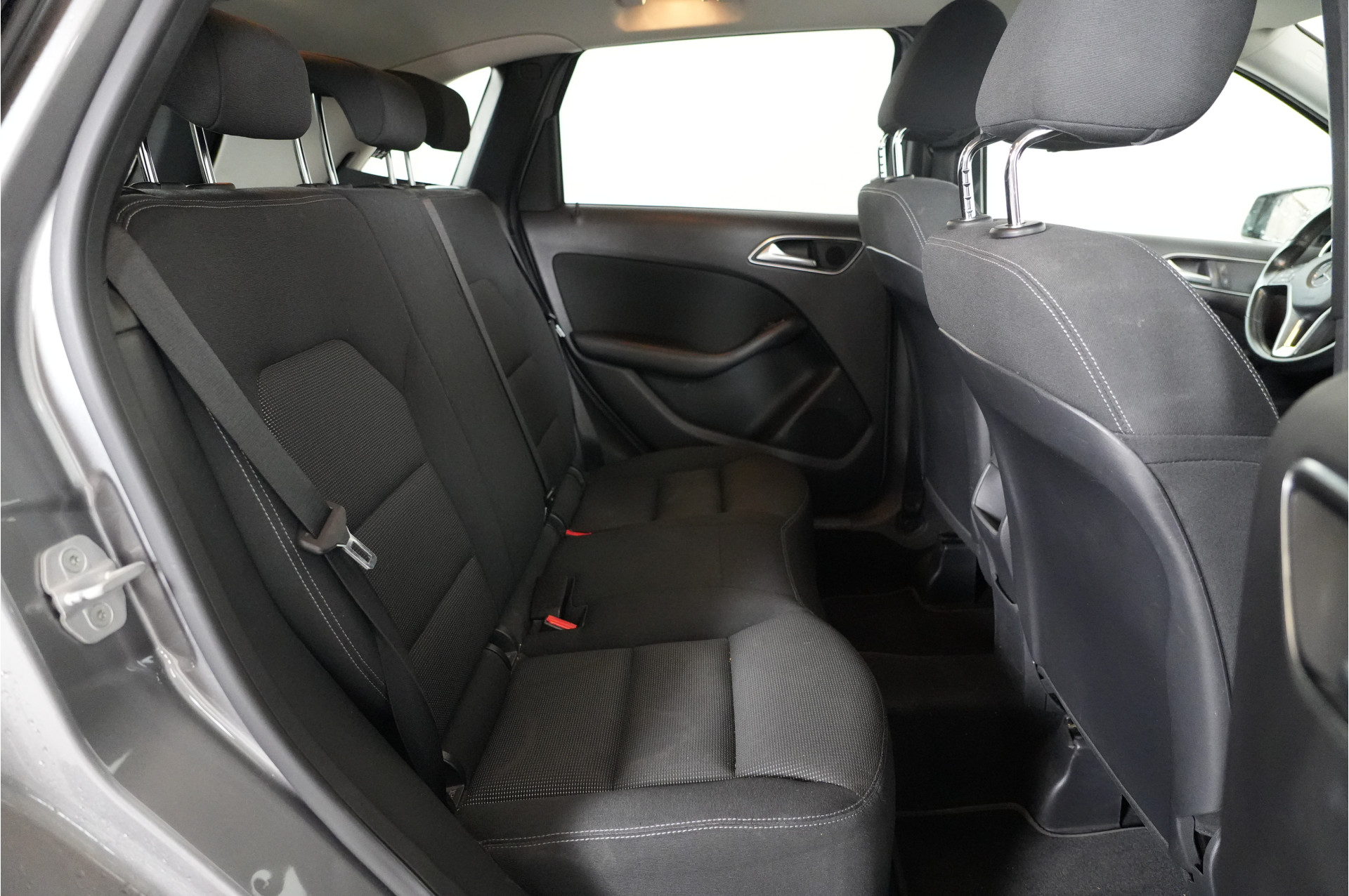Foto van Mercedes-Benz B 180