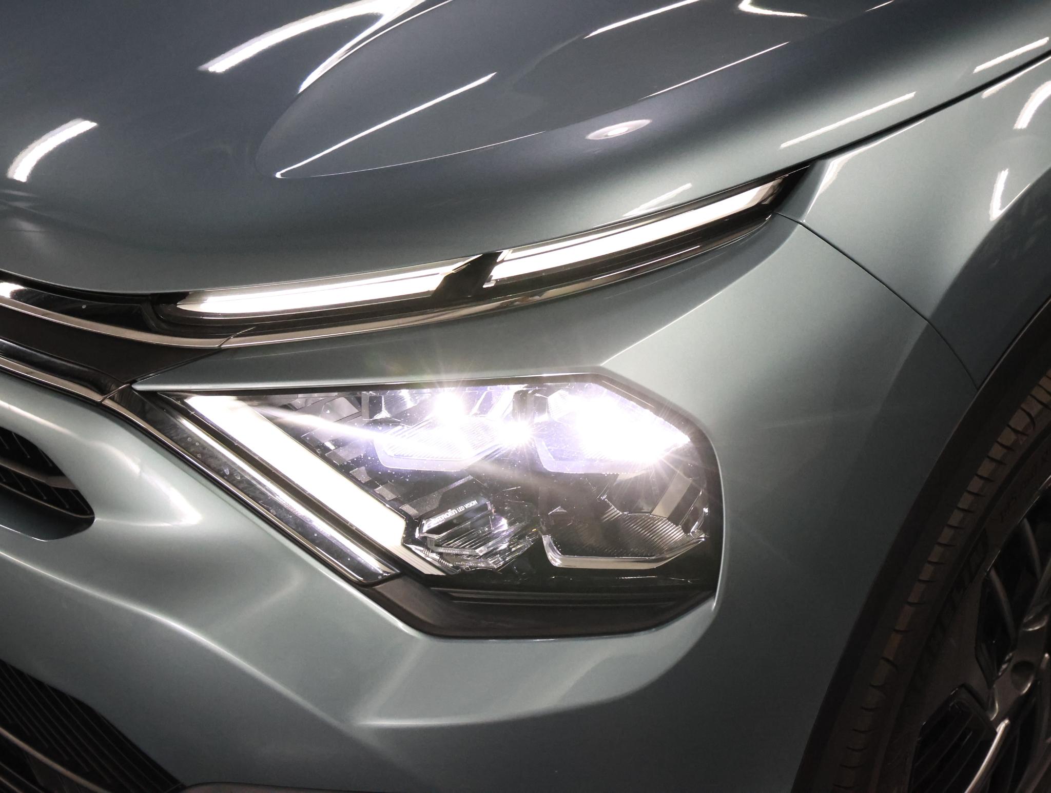 Foto van Citroen E-c4