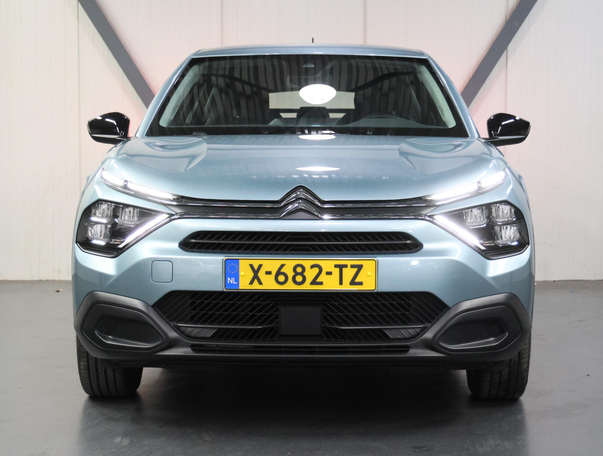 Foto van Citroen E-c4