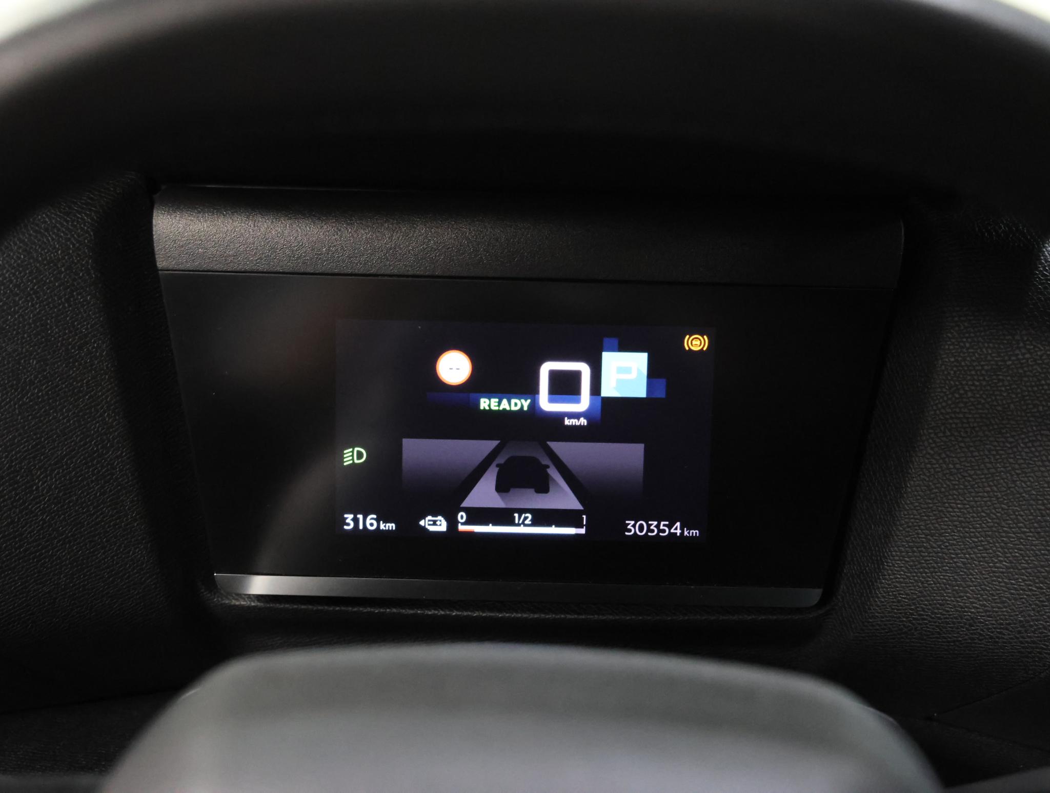 Foto van Citroen E-c4