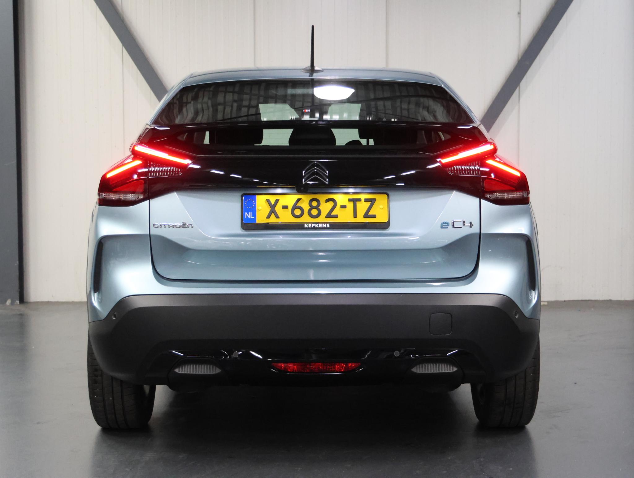 Foto van Citroen E-c4