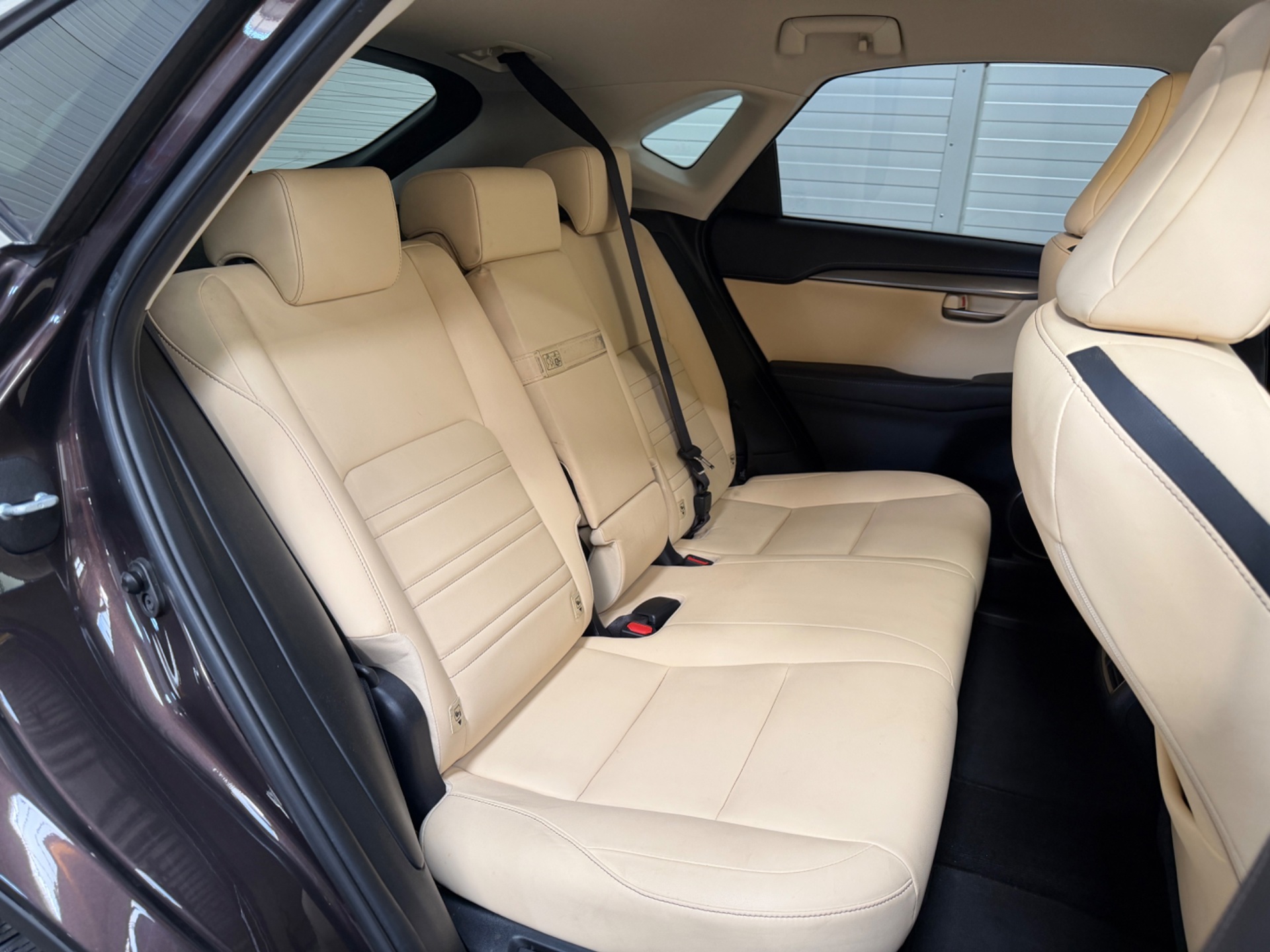 Foto van Lexus Lexus Nx300h