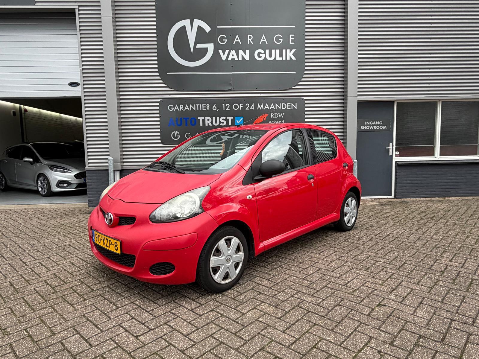 Toyota Toyota Aygo 1.0-12V Access 68PK Airco,5deurs,Radio/CD Speler,Isofix,Inruilkoopje,Facelift,Aux,Stuurbekrachtiging, 2010 - voorkant