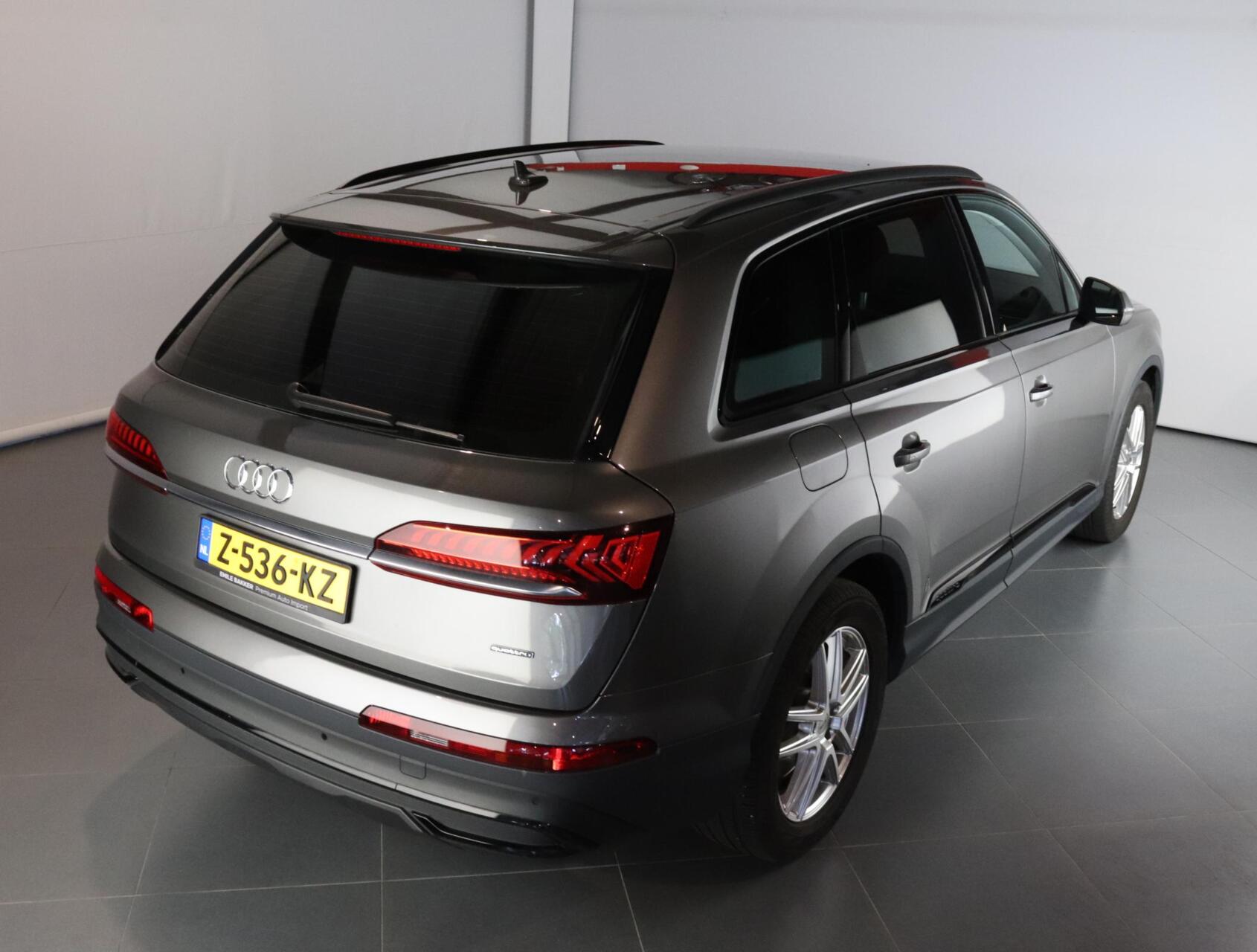 Foto van Audi Q7 55 TFSI E