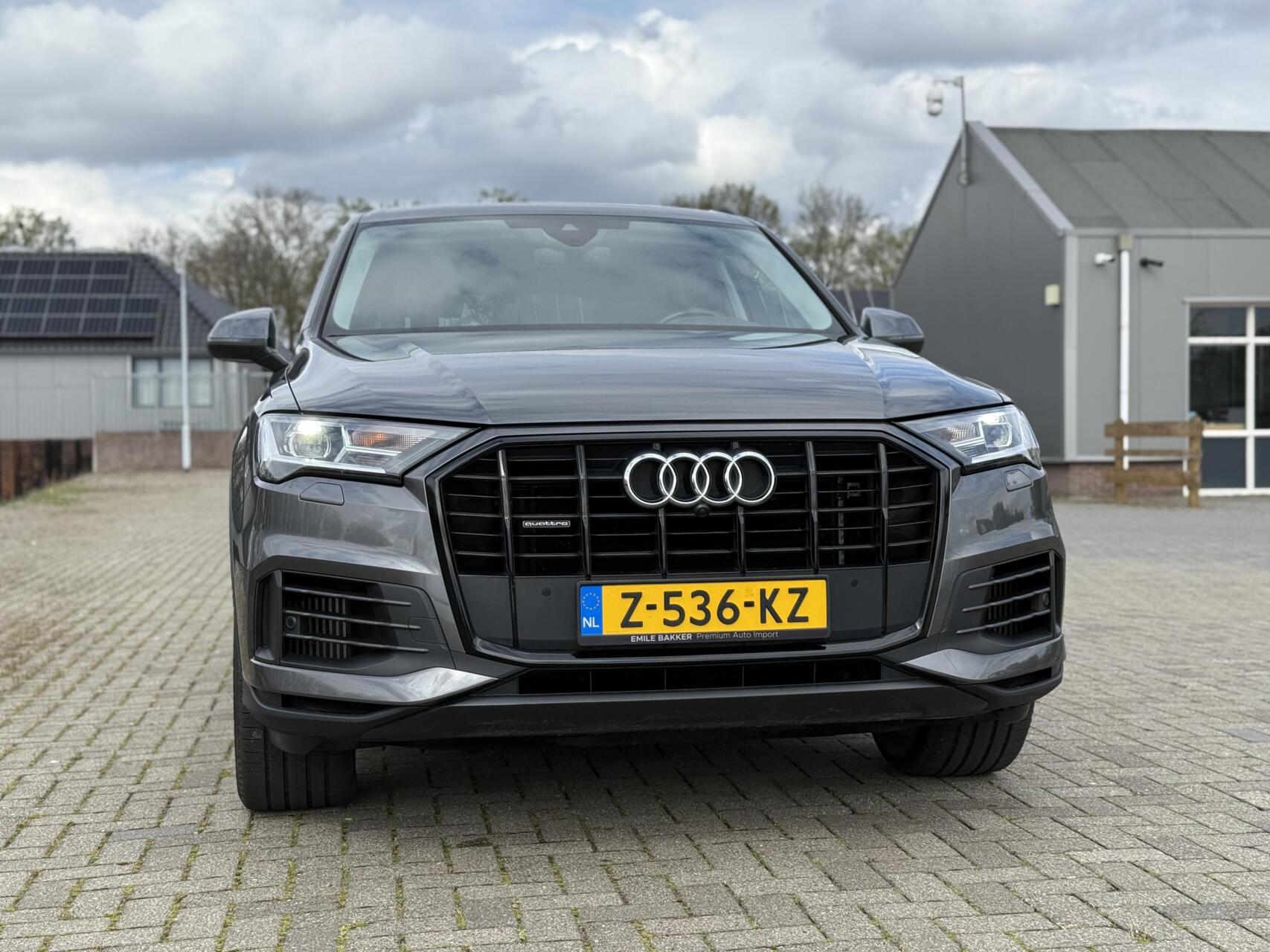 Foto van Audi Q7 55 TFSI E