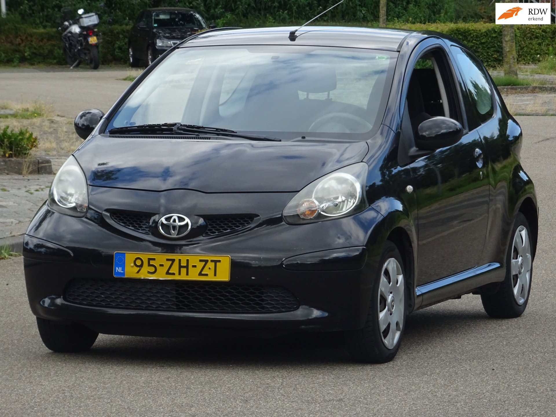 Toyota Toyota Aygo 1.0-12V + BJ2008 ELEKRAM/APK 09-04-2027 2008 - voorkant