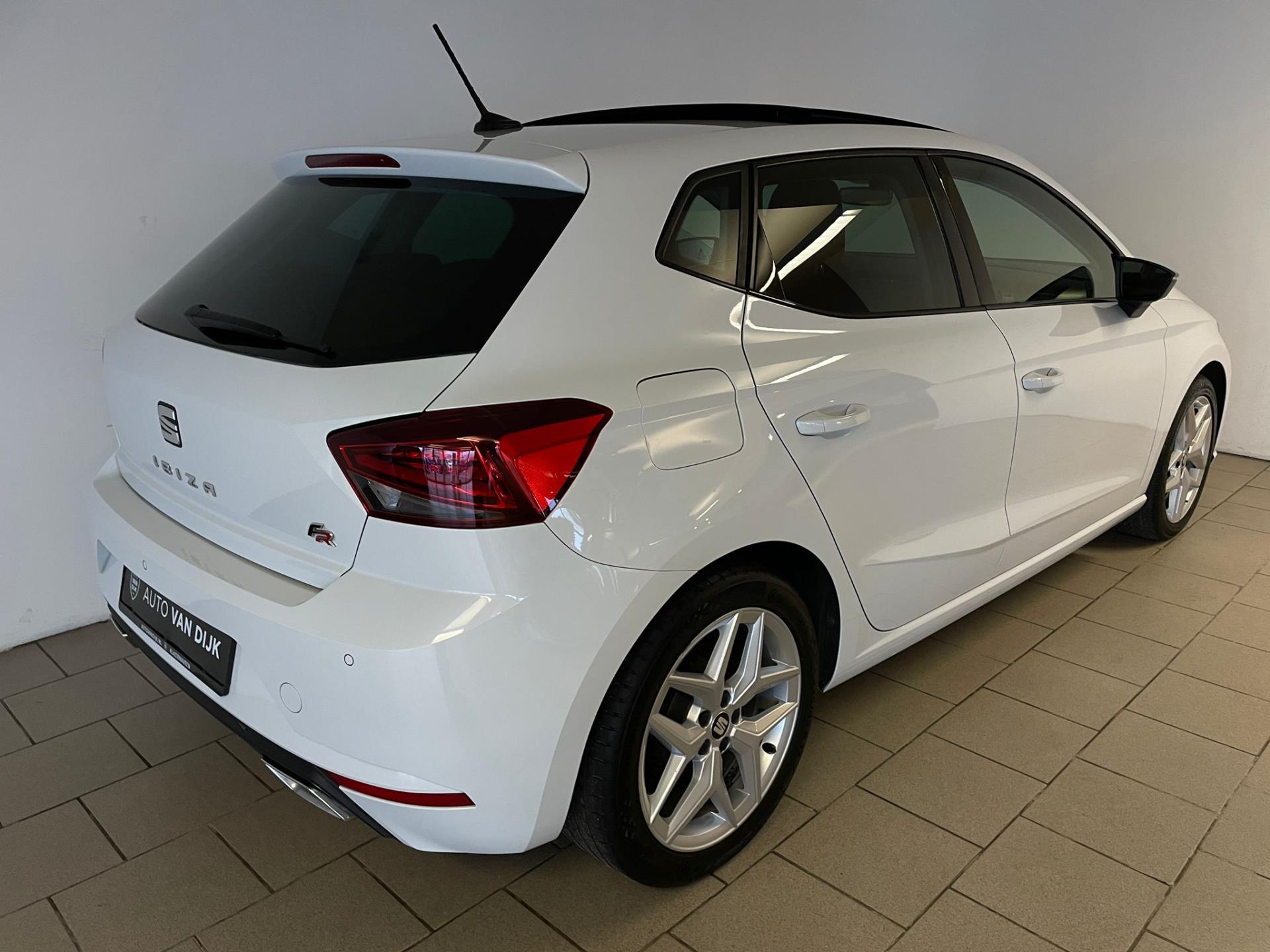 Foto van Seat Ibiza