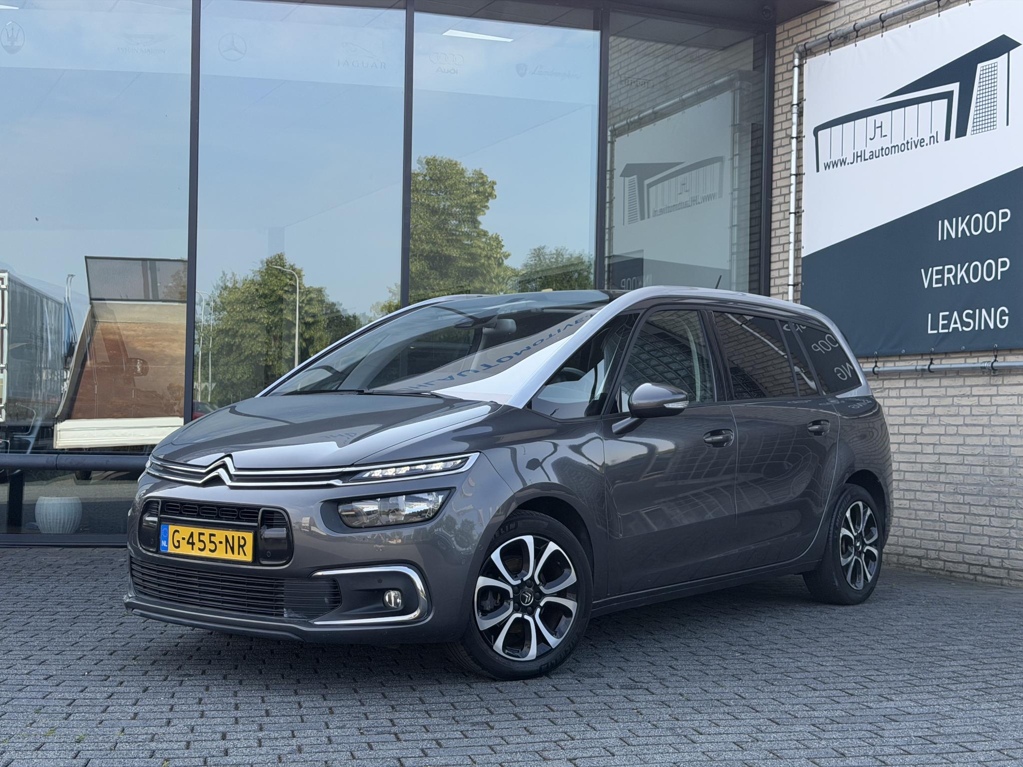 Citroen C4 Spacetourer 1.2 Business*NAVI*ECC*CARPLAY*7PERS.* 2019 - voorkant
