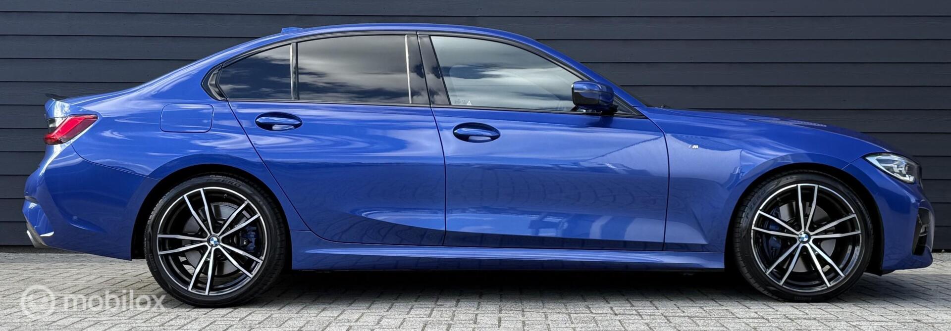 Foto van BMW 320i