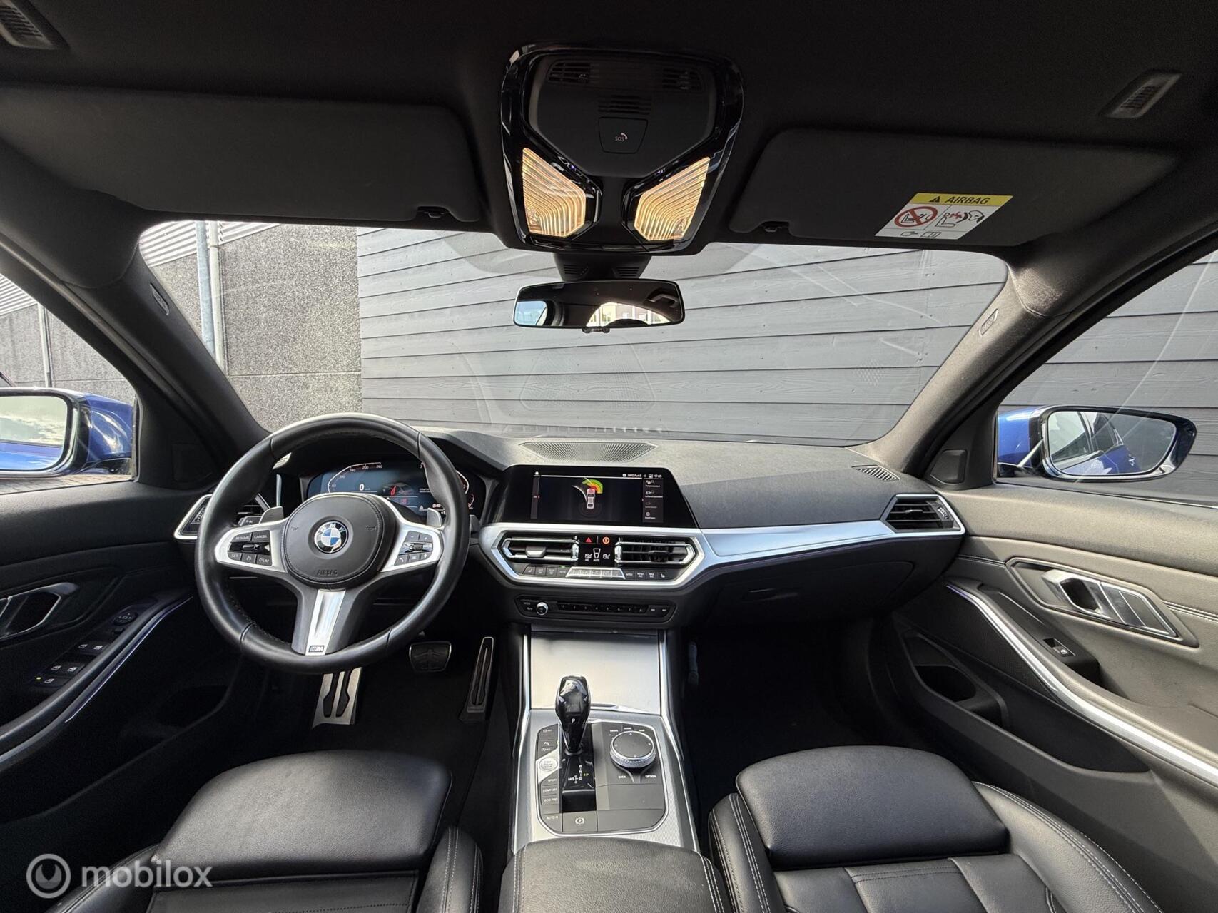 Foto van BMW 320i