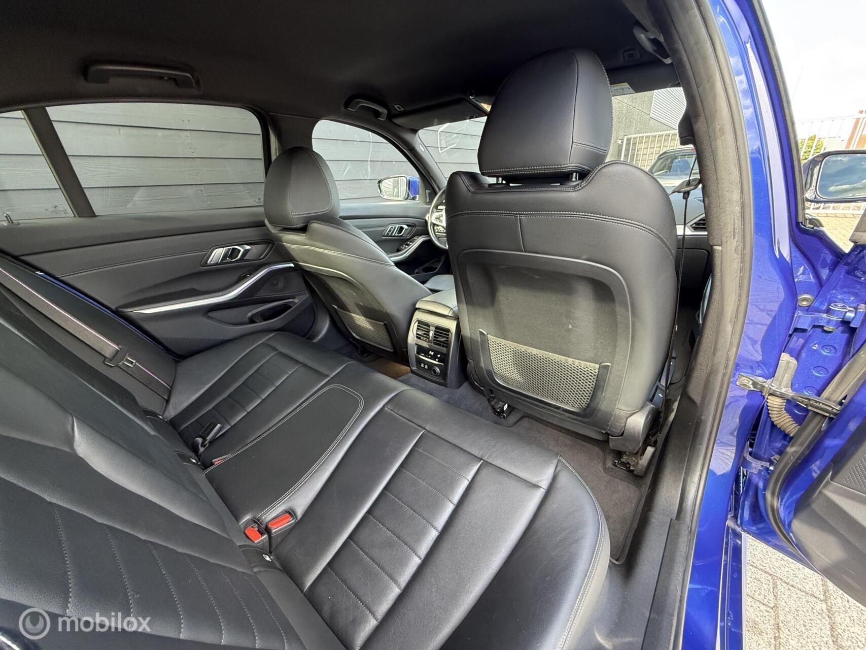 Foto van BMW 320i
