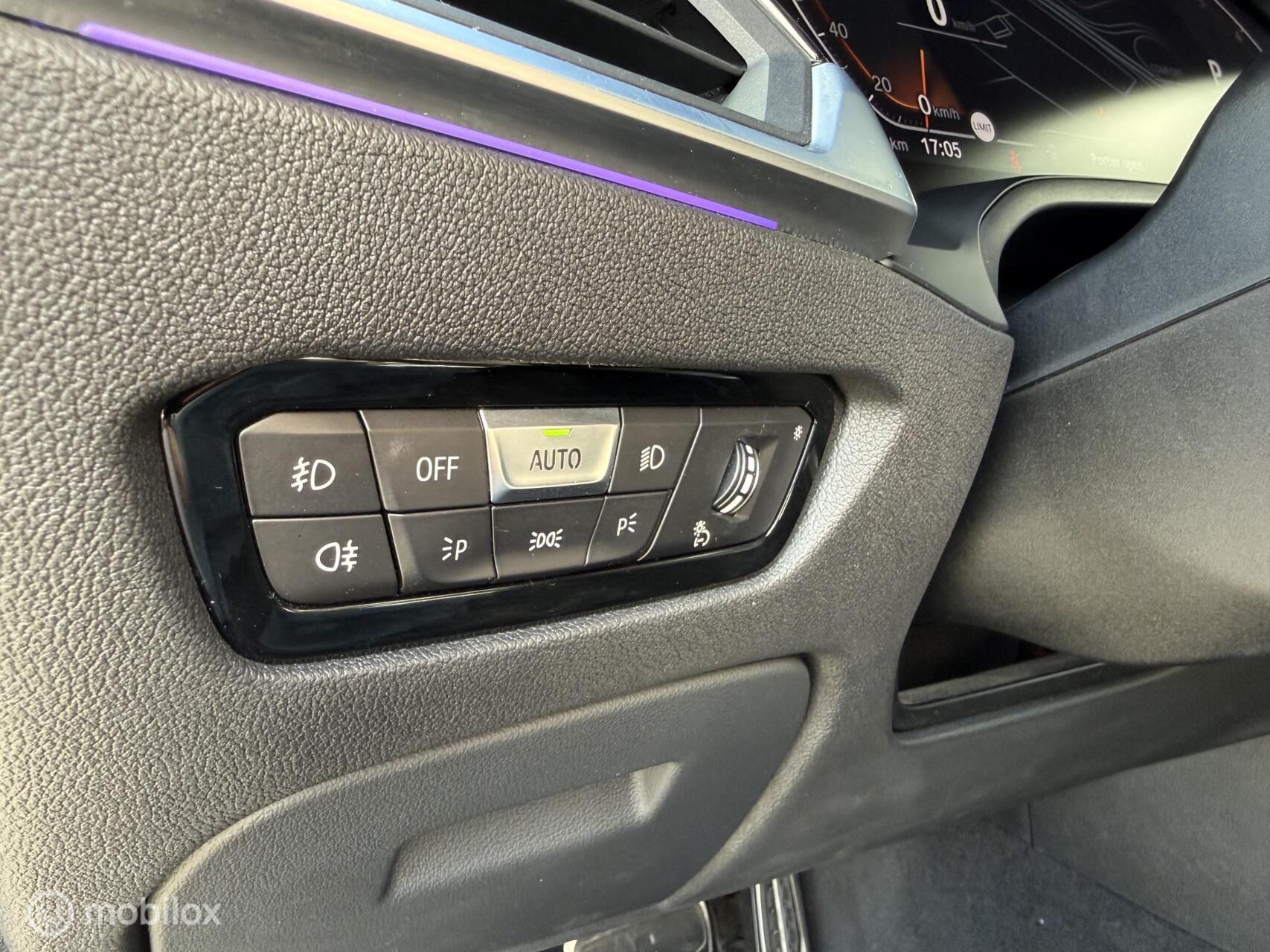 Foto van BMW 320i