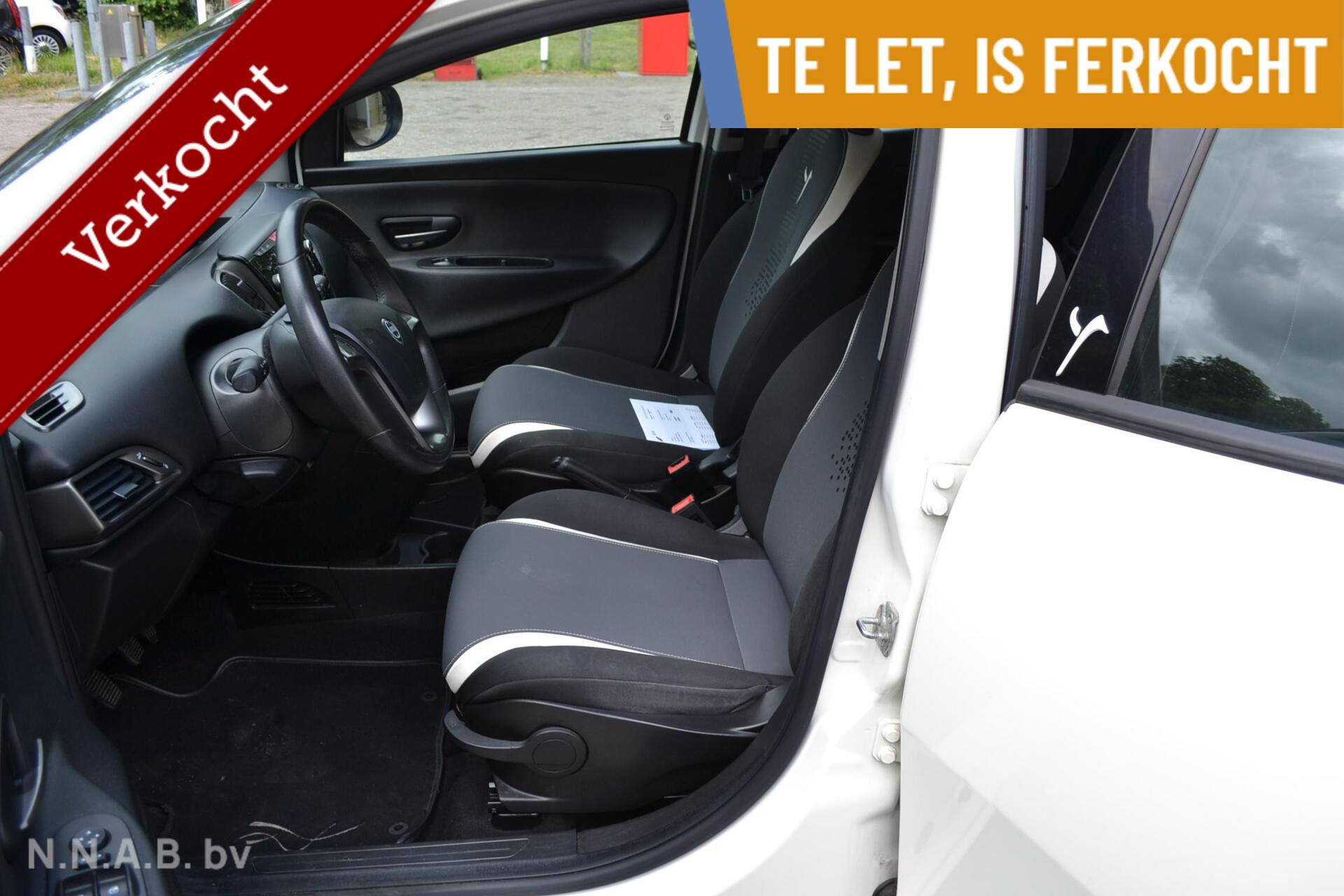 Foto van Lancia Ypsilon