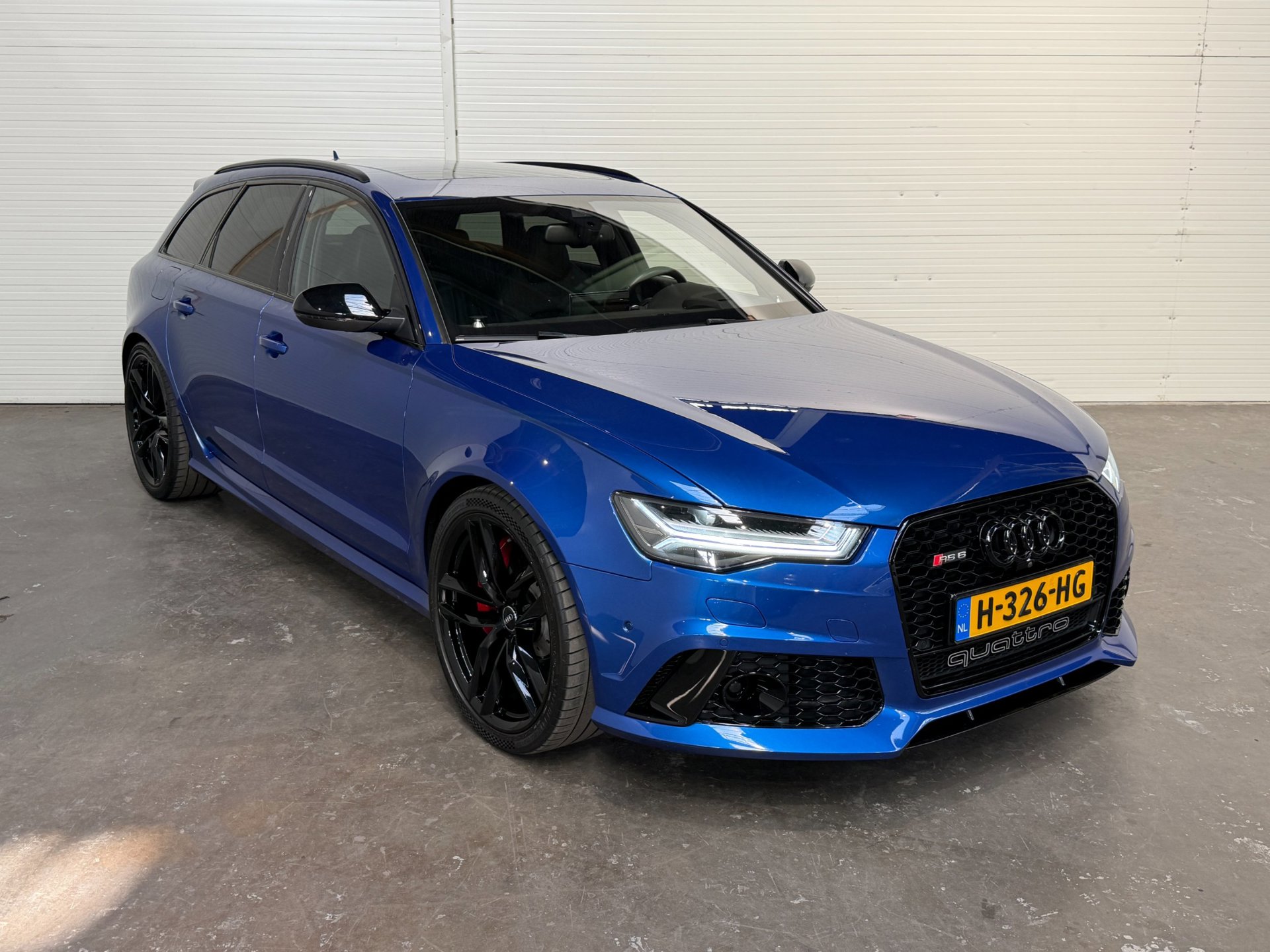Foto van Audi RS 6 Avant Performance