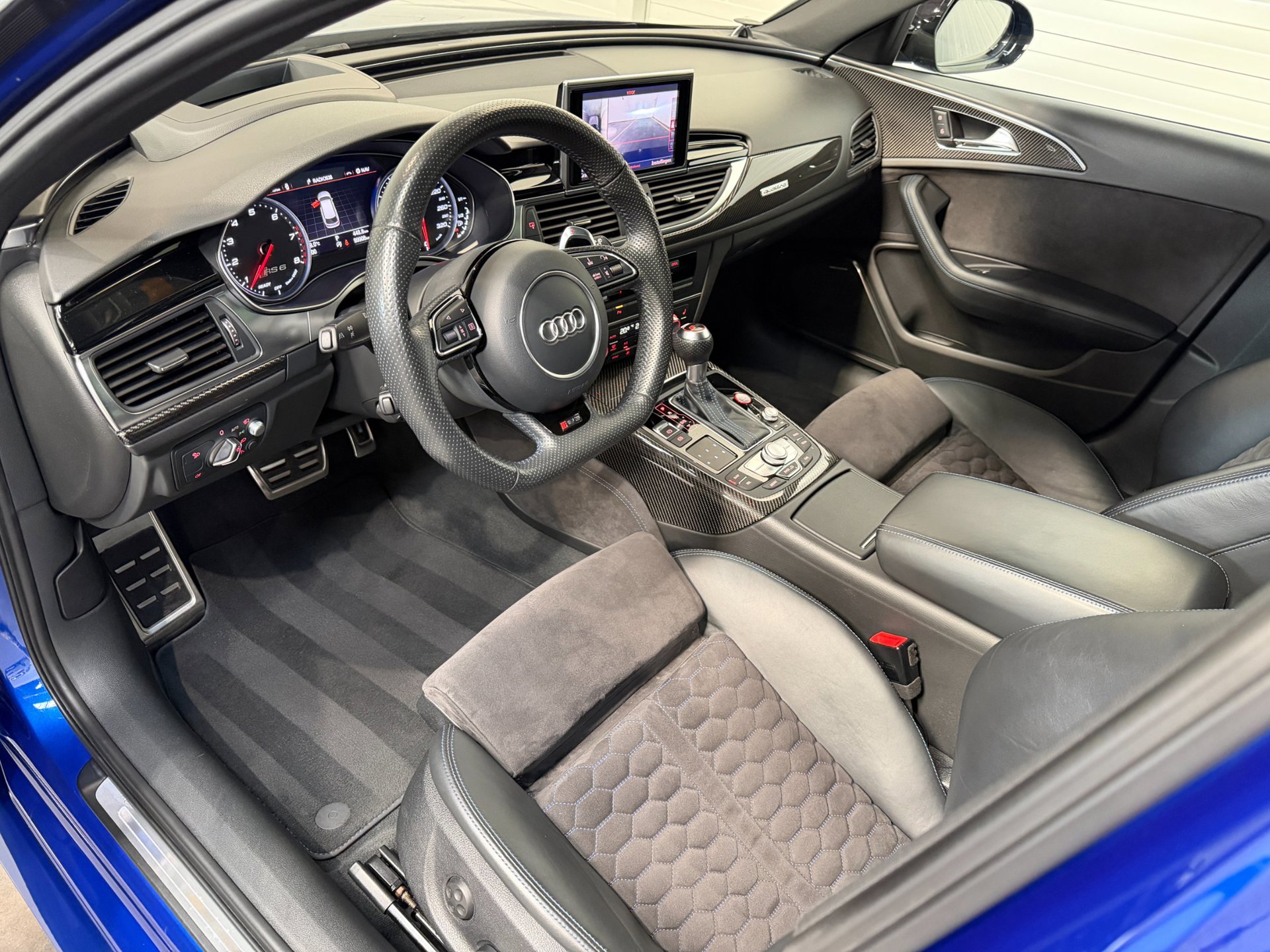 Foto van Audi RS 6 Avant Performance