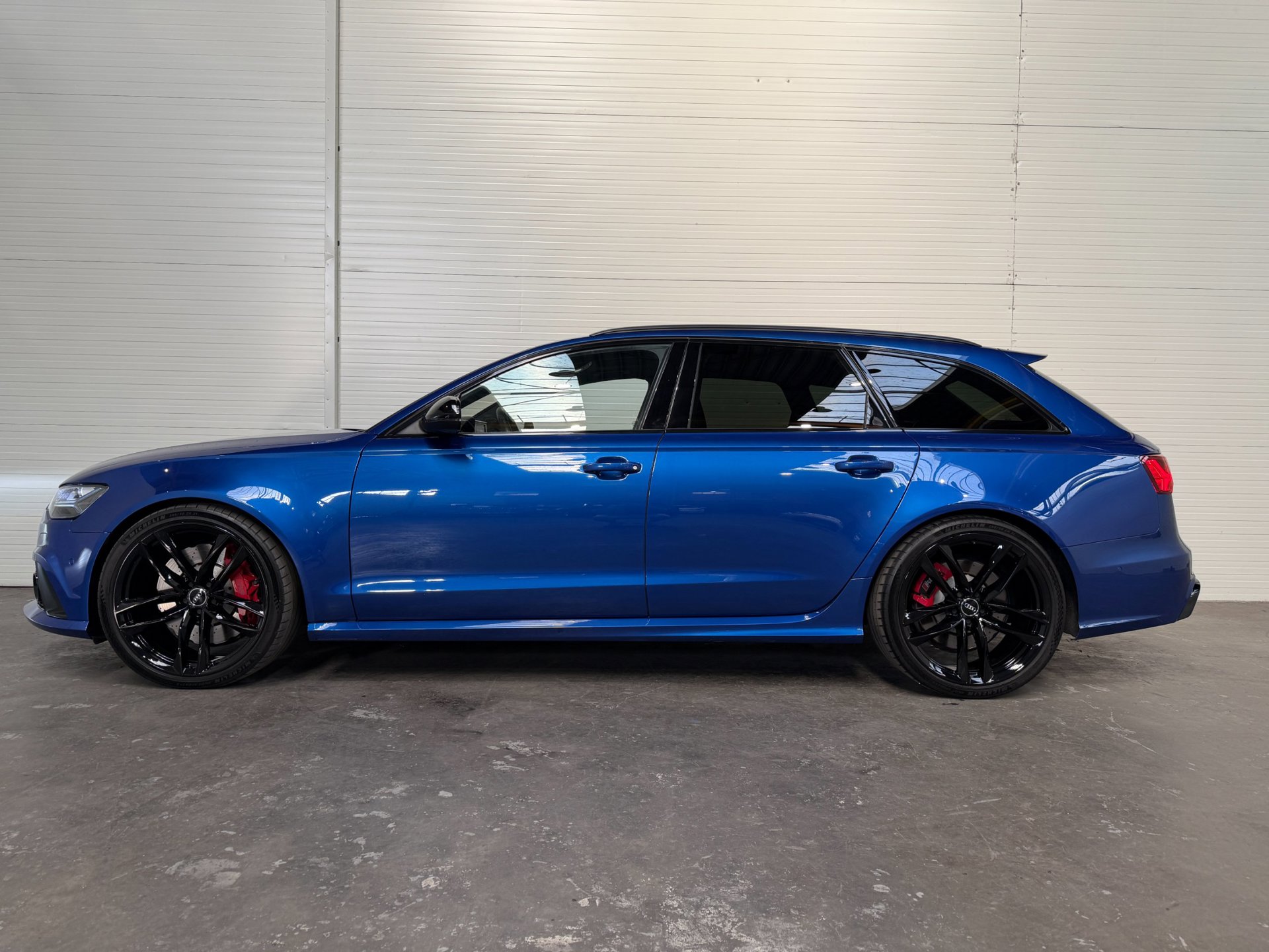 Foto van Audi RS 6 Avant Performance